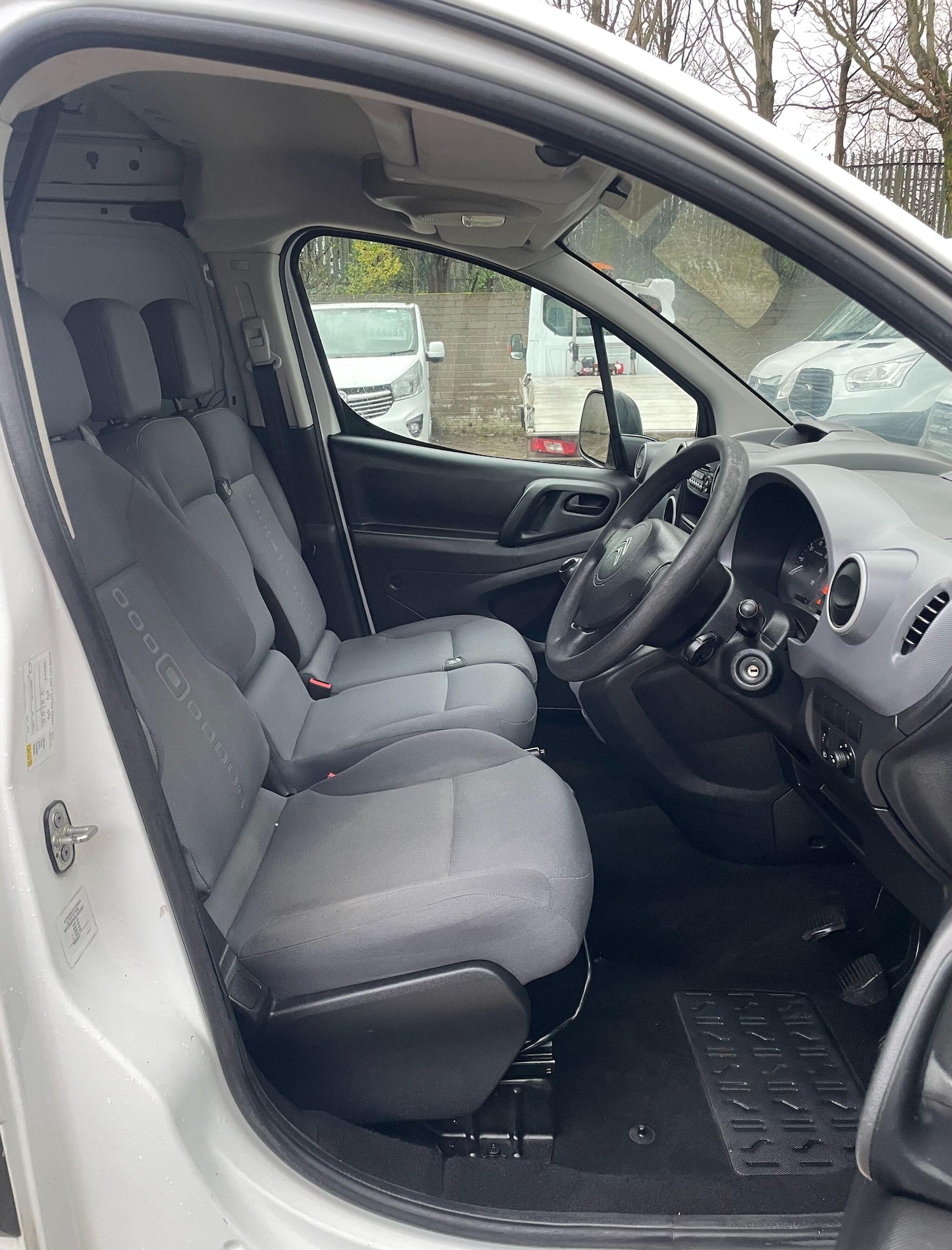 Used Citroen Berlingo 2014 for sale - 76913035: Photo 22