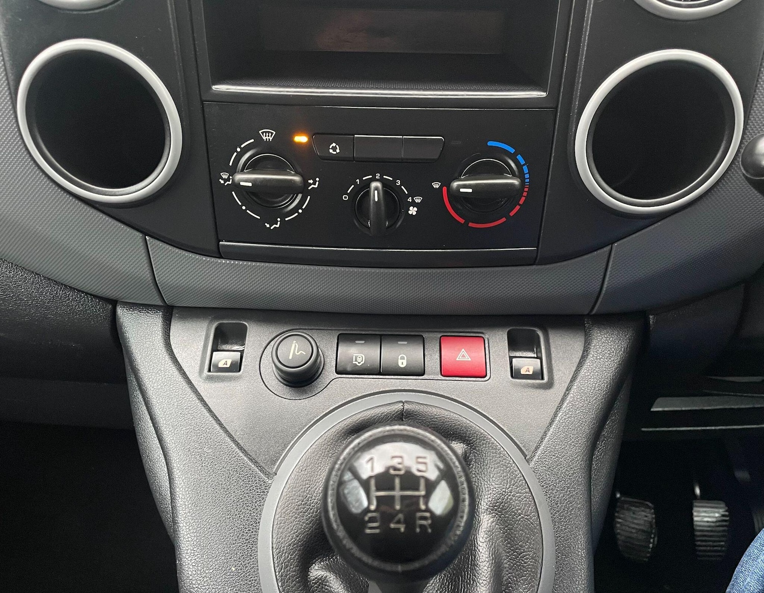 Used Citroen Berlingo 2014 for sale - 76913035: Photo 30