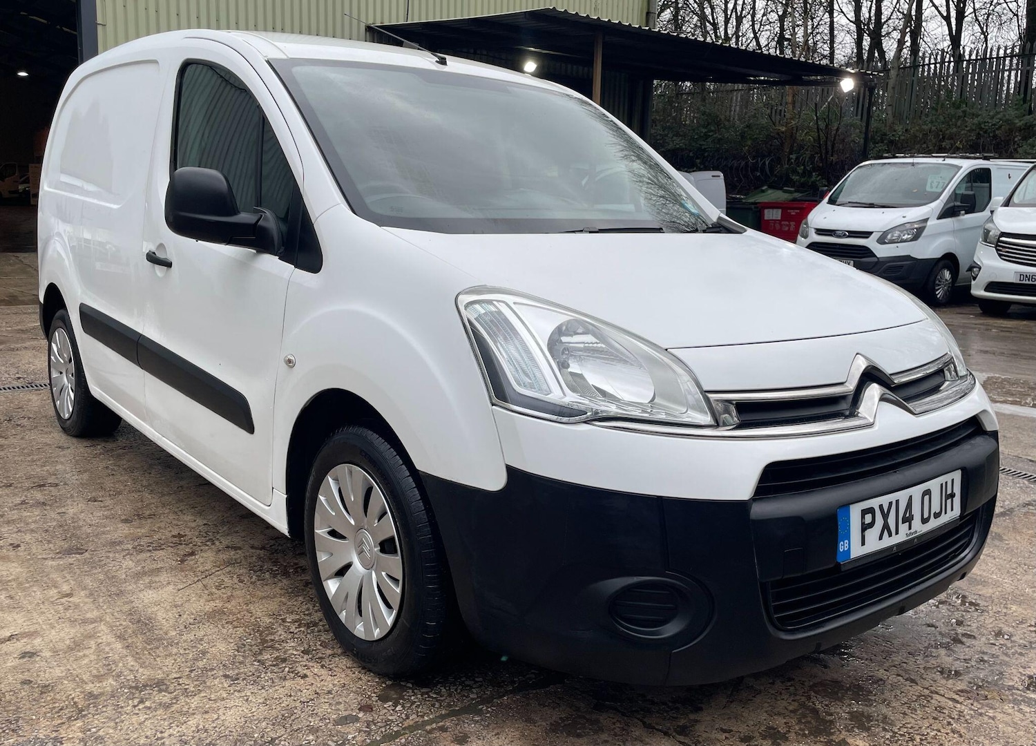 Used Citroen Berlingo 2014 for sale - 76913035: Photo 4