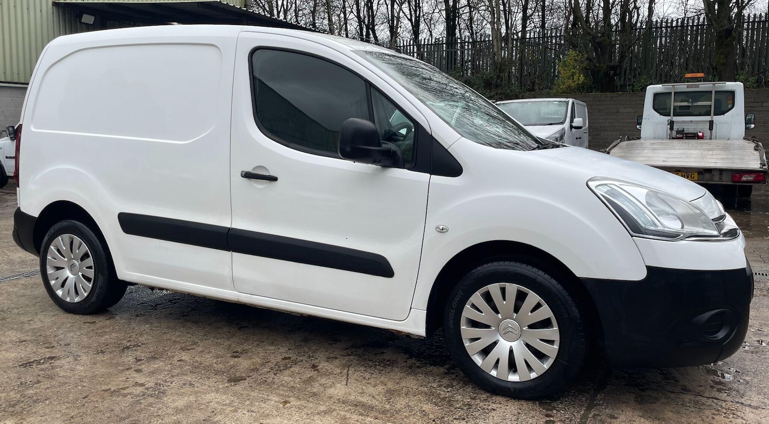 Used Citroen Berlingo 2014 for sale - 76913035: Photo 6