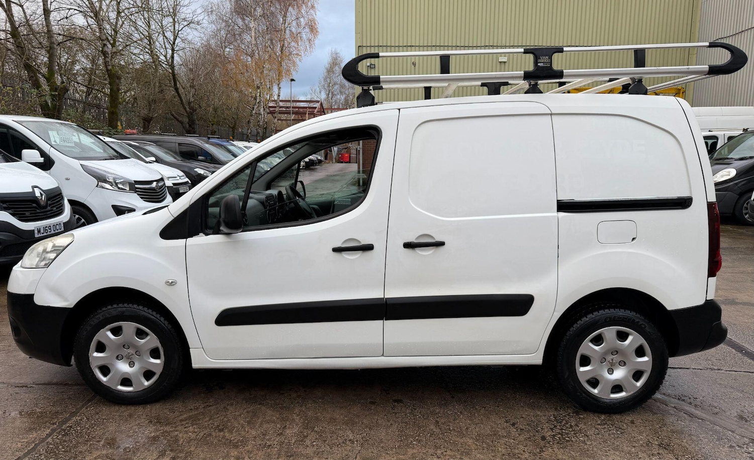 Used Peugeot Partner 2014 for sale - 77040225: Photo 19