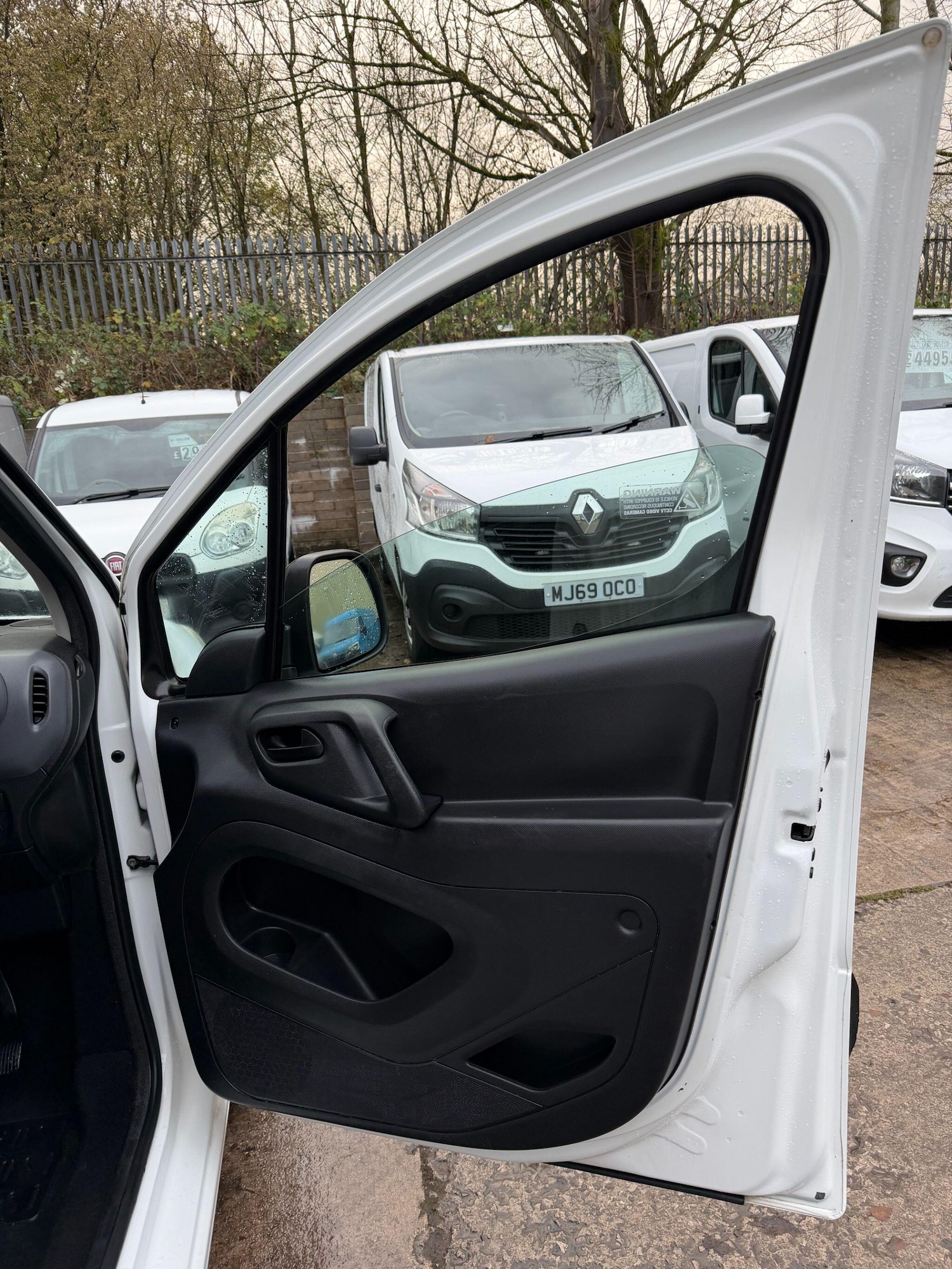 Used Peugeot Partner 2014 for sale - 77040225: Photo 27