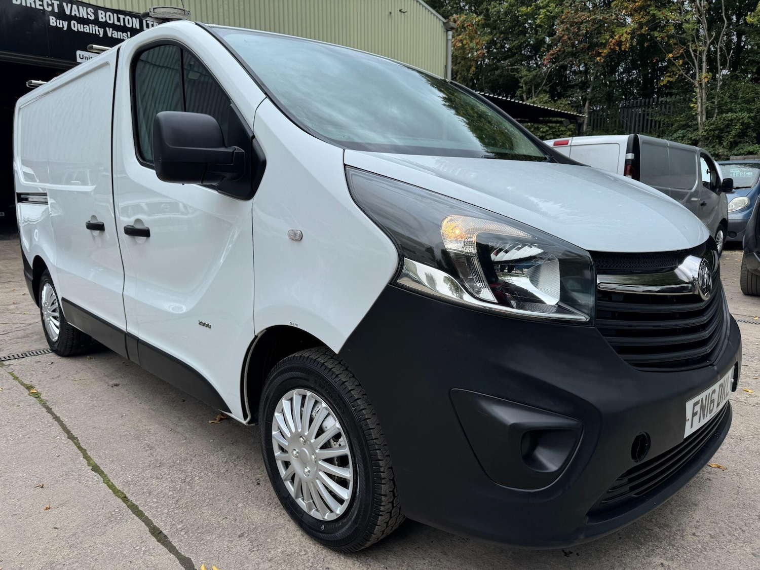 Used Vauxhall Vivaro 2016 for sale - 76549379: Photo 4