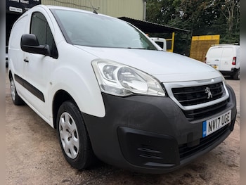 Used Peugeot Partner 2017 for sale - 79316568: Photo