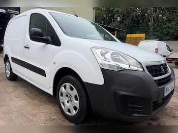 Used Peugeot Partner 2017 for sale - 79316568: Photo