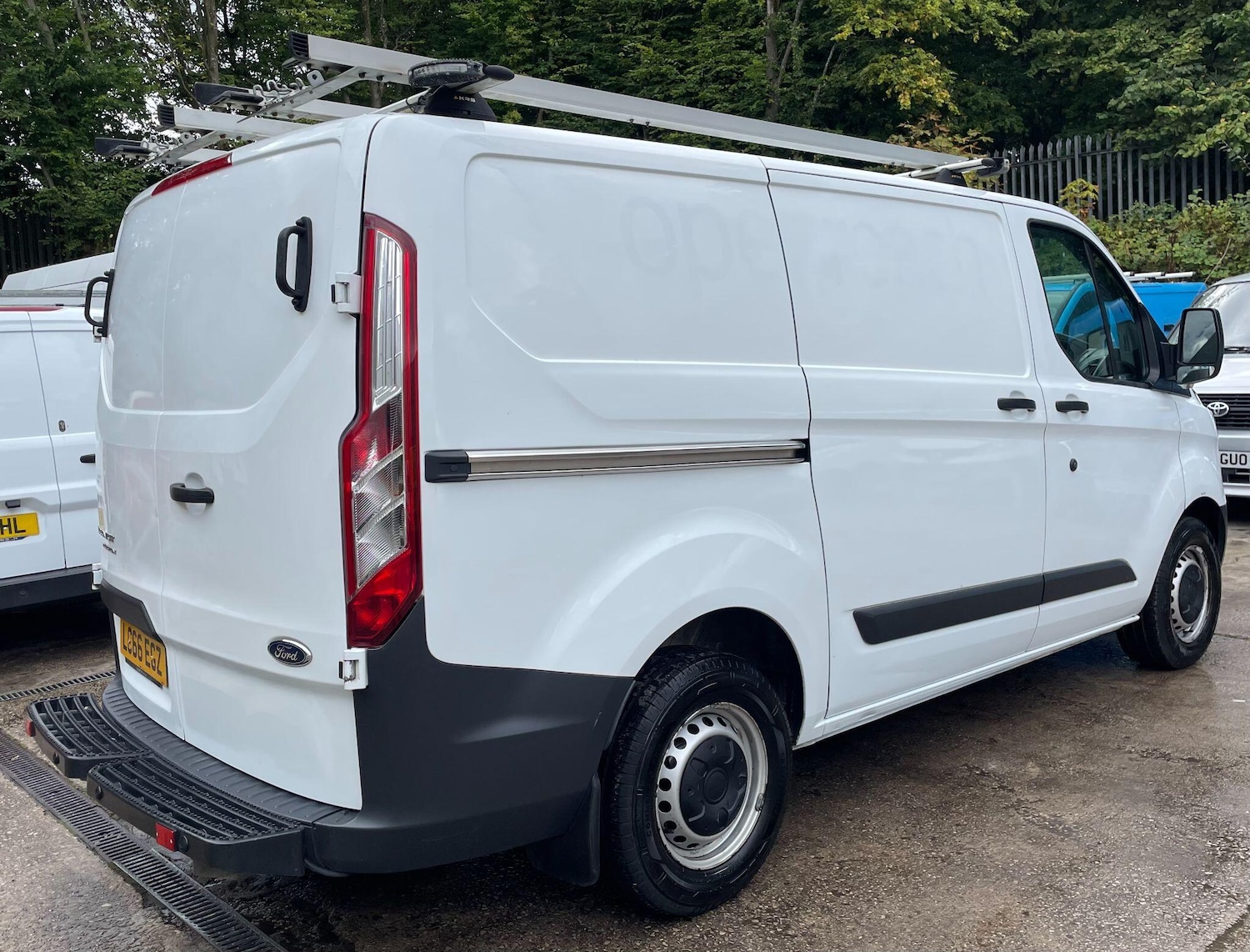 Used Ford Transit Custom 2016 for sale - 76671246: Photo 10