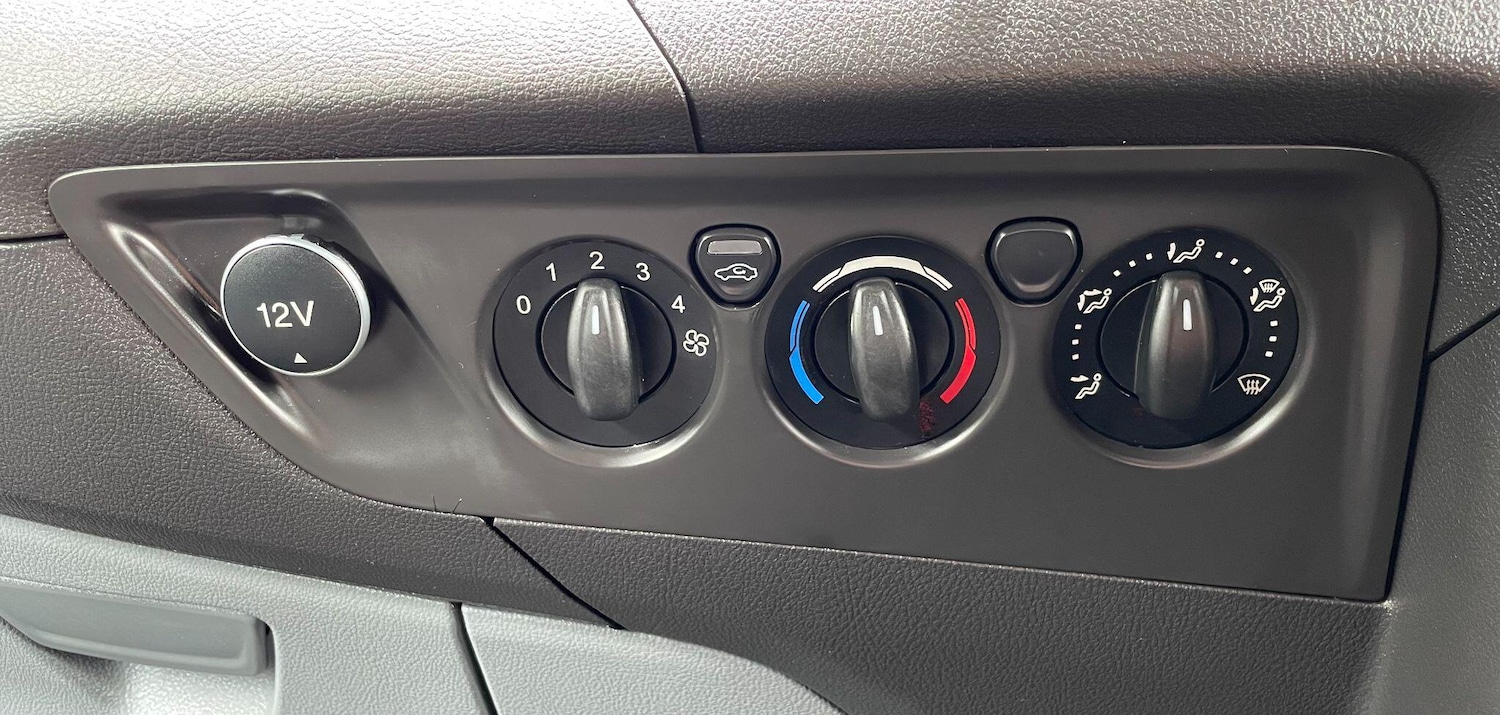 Used Ford Transit Custom 2016 for sale - 76671246: Photo 34