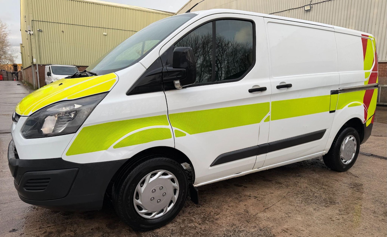 Used Ford Transit Custom 2015 for sale - 77351465: Photo 21