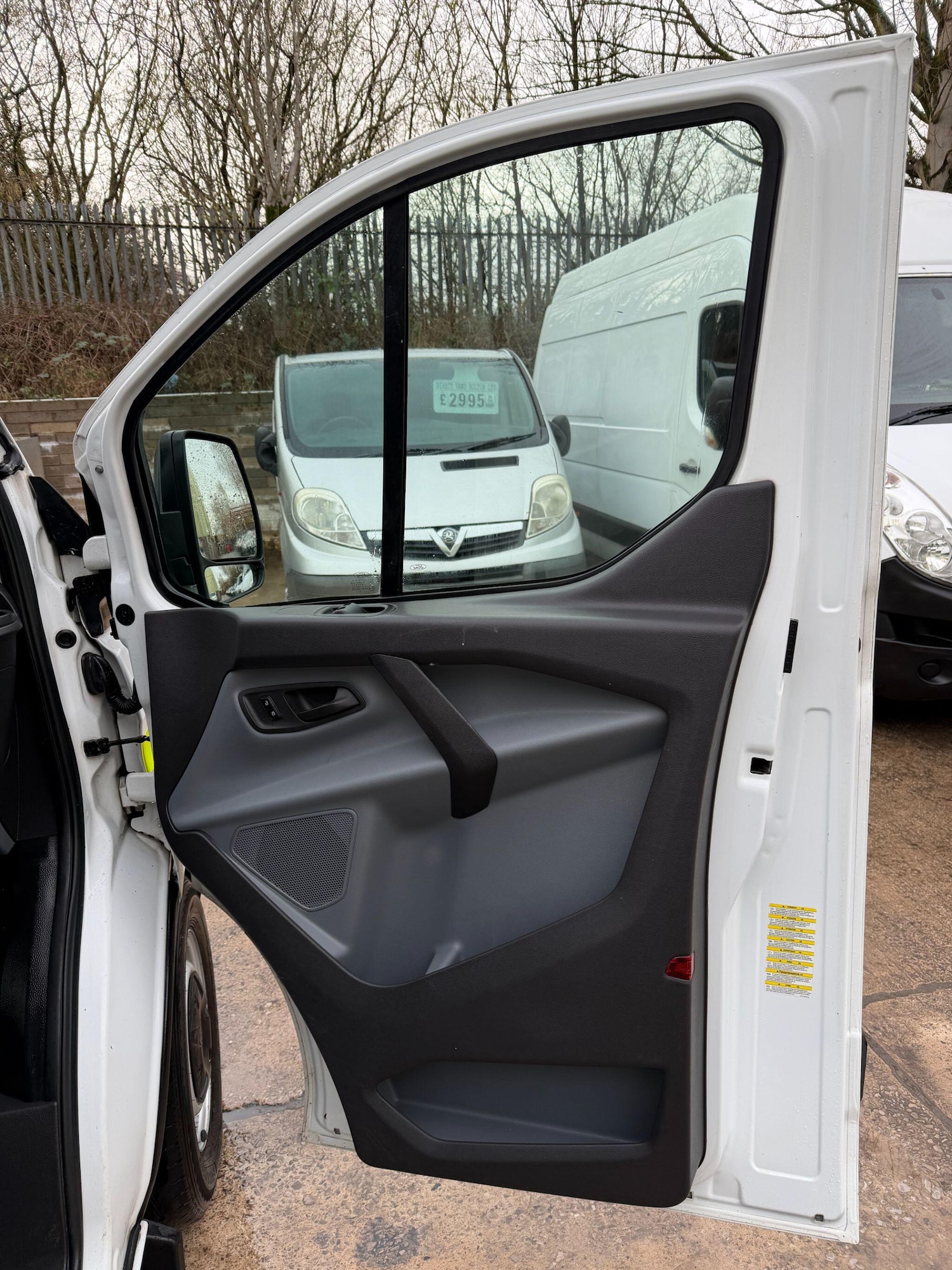 Used Ford Transit Custom 2015 for sale - 77351465: Photo 26