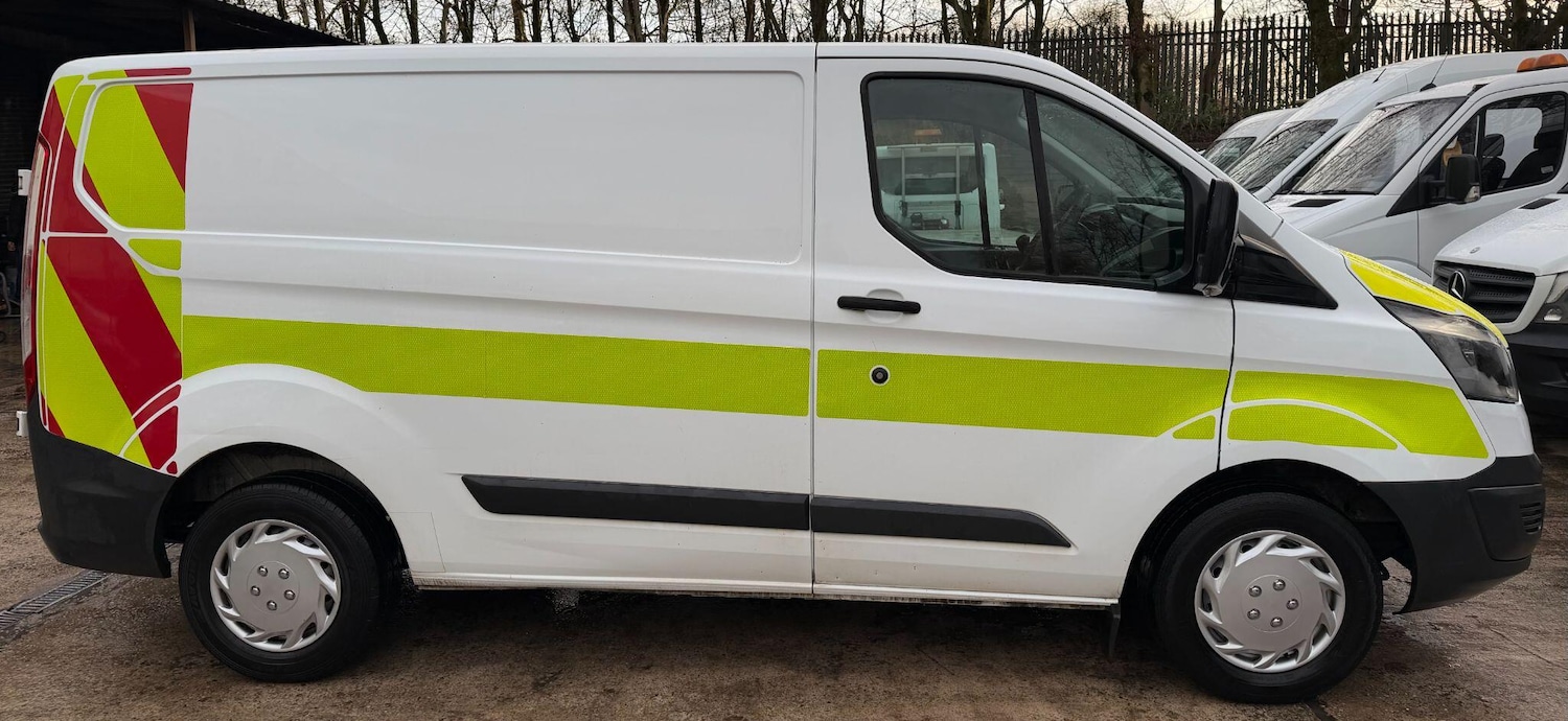 Used Ford Transit Custom 2015 for sale - 77351465: Photo 6