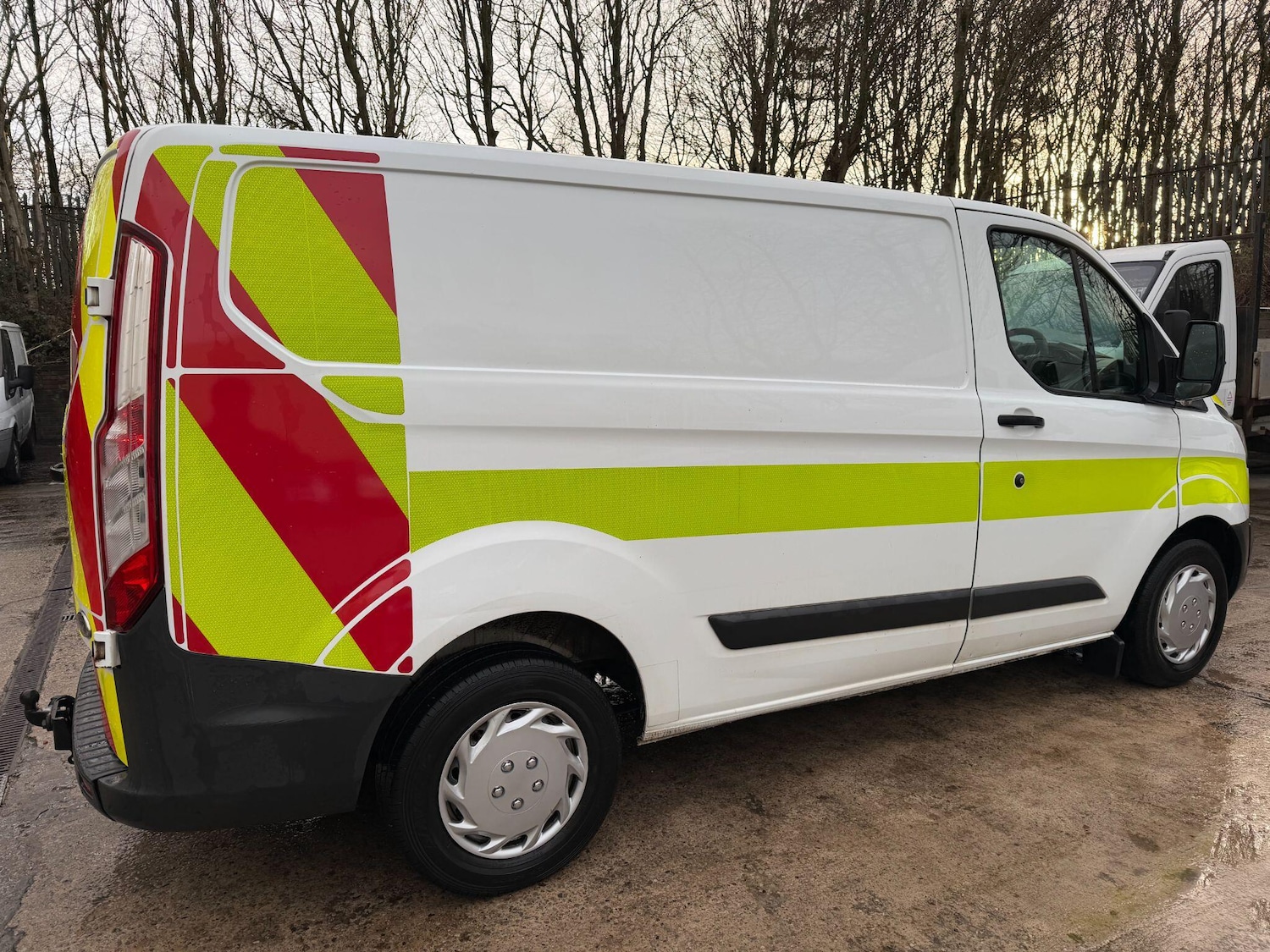 Used Ford Transit Custom 2015 for sale - 77351465: Photo 9