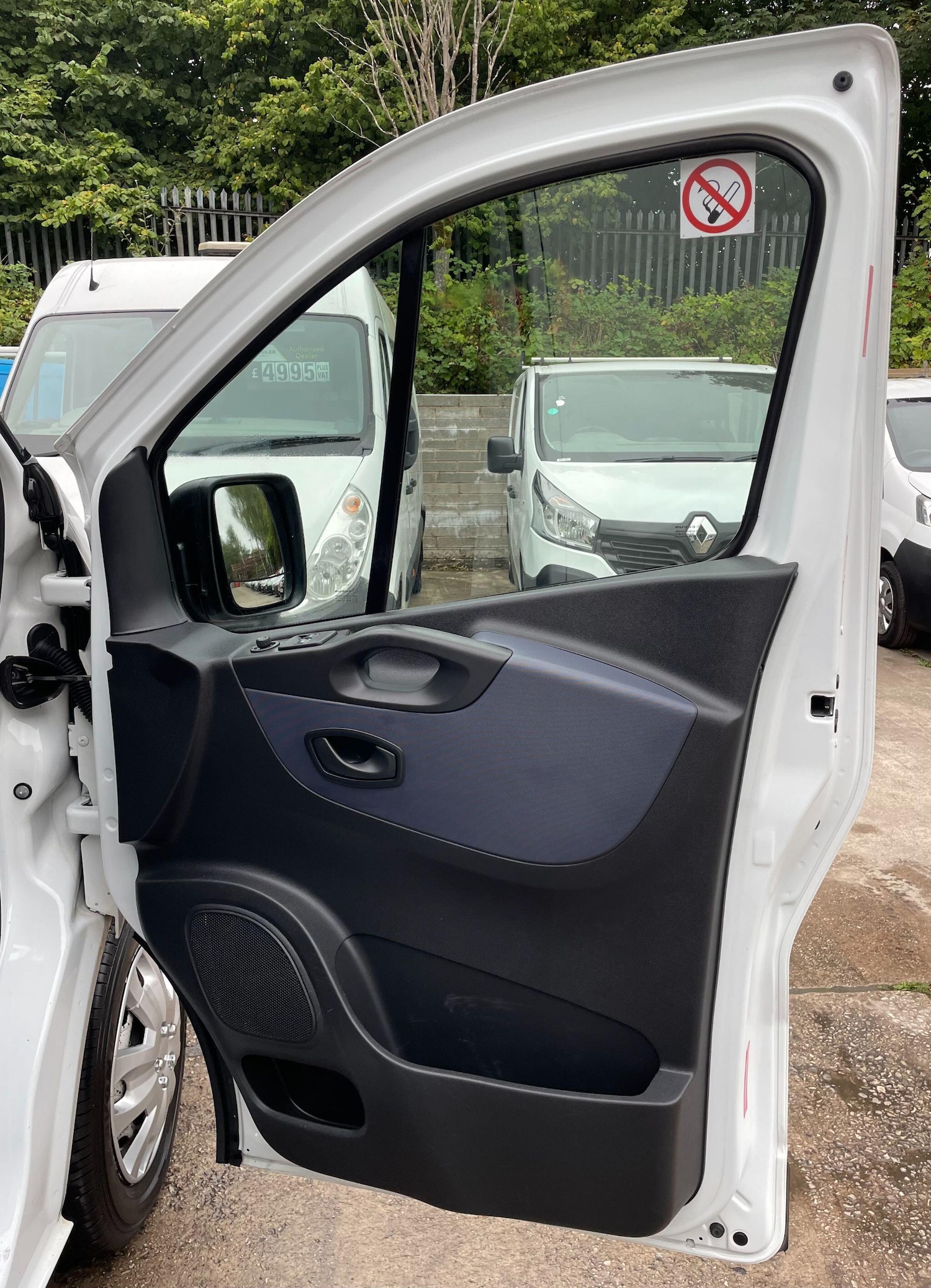 Used Vauxhall Vivaro 2016 for sale - 76549390: Photo 22