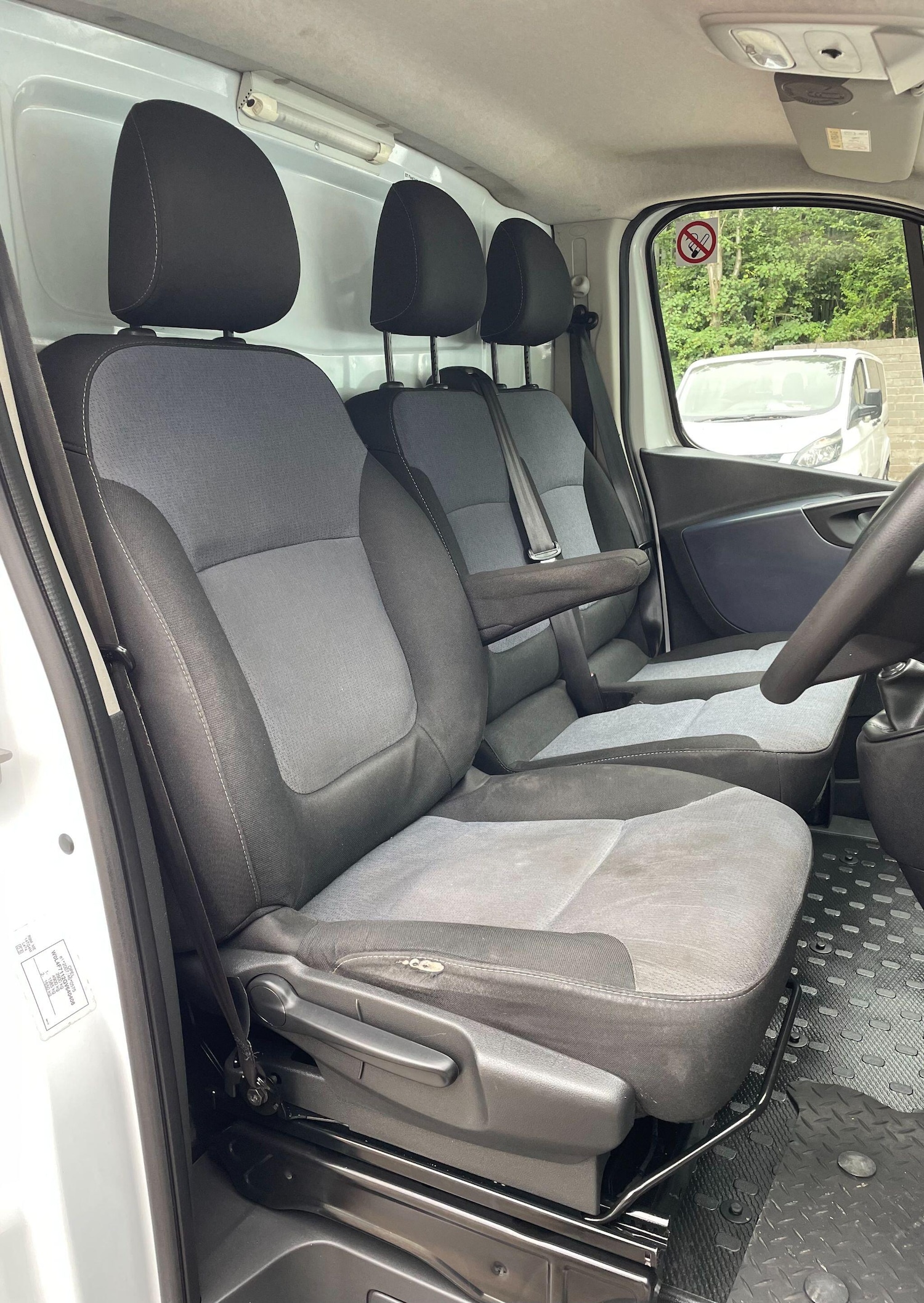 Used Vauxhall Vivaro 2016 for sale - 76549390: Photo 25