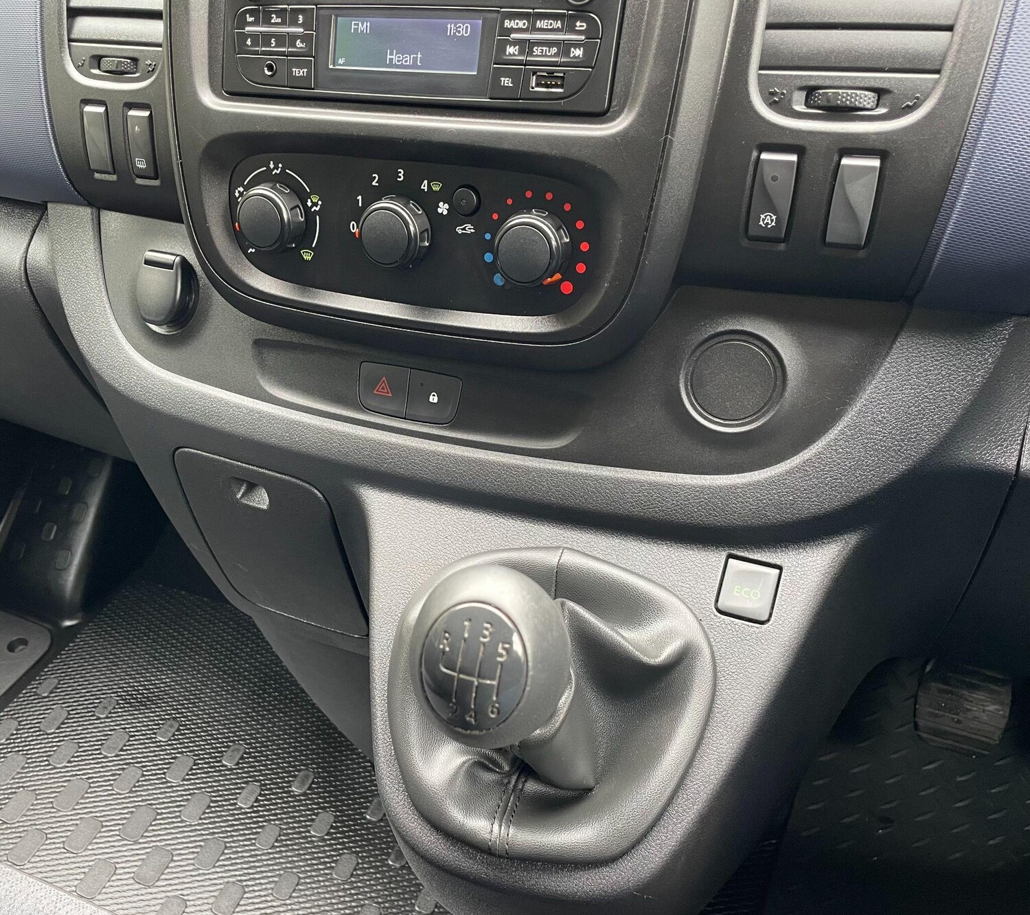 Used Vauxhall Vivaro 2016 for sale - 76549390: Photo 33