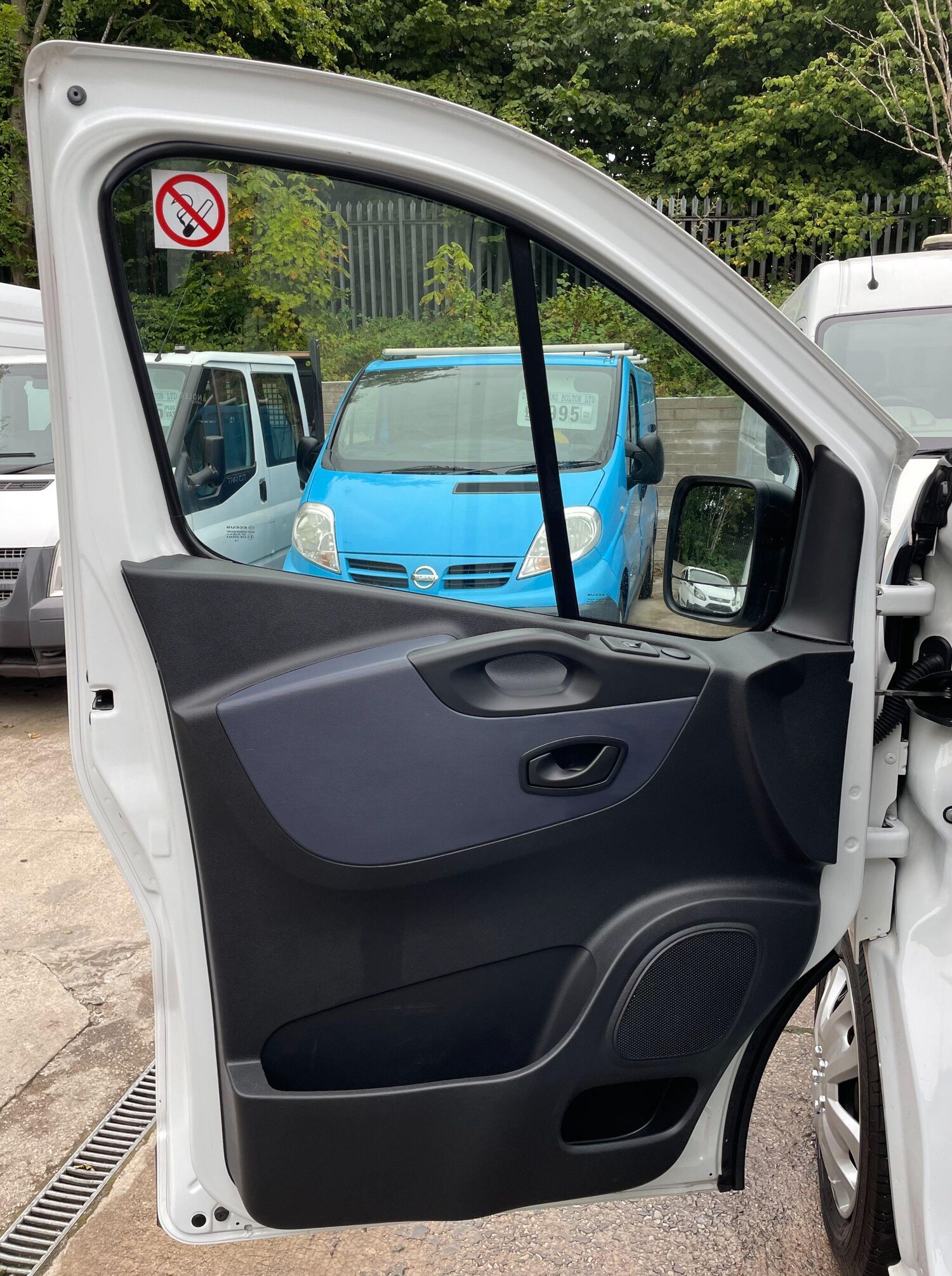 Used Vauxhall Vivaro 2016 for sale - 76549390: Photo 34