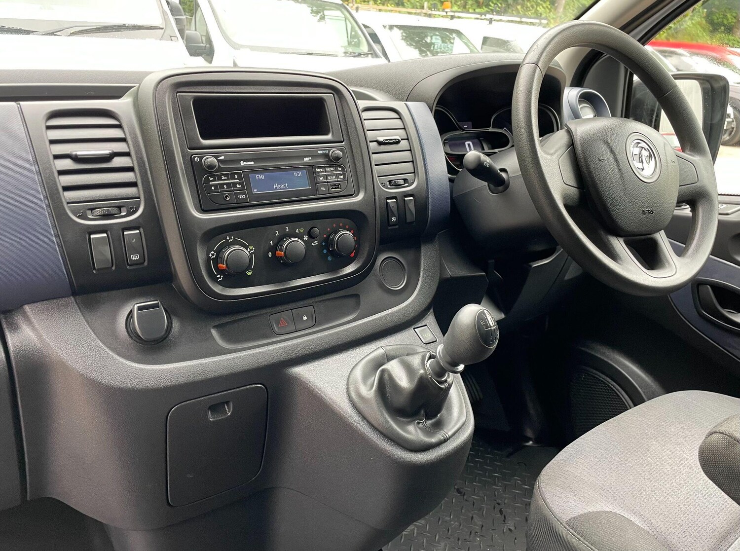 Used Vauxhall Vivaro 2016 for sale - 76549390: Photo 37