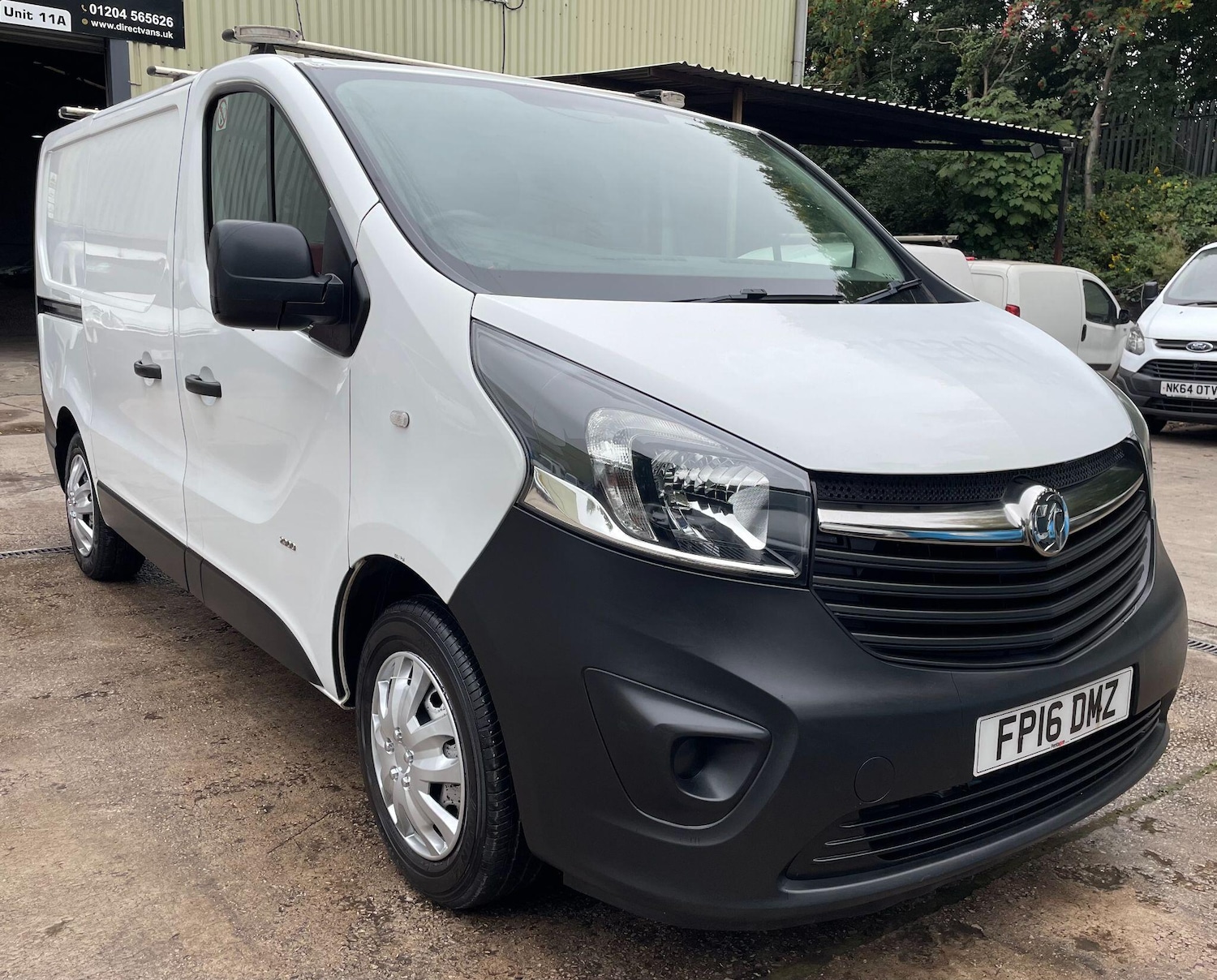 Used Vauxhall Vivaro 2016 for sale - 76549390: Photo 4