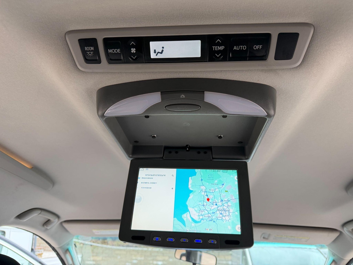 Used Toyota Vellfire 2023 for sale - 77174728: Photo 25