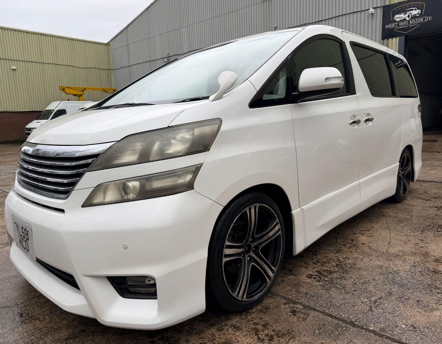 Used Toyota Vellfire 2023 for sale - 77174728: Photo 31