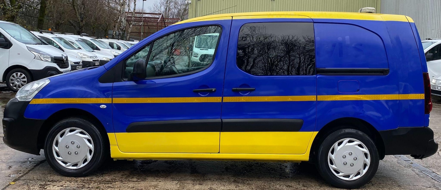 Used Peugeot Partner 2017 for sale - 76850168: Photo 23