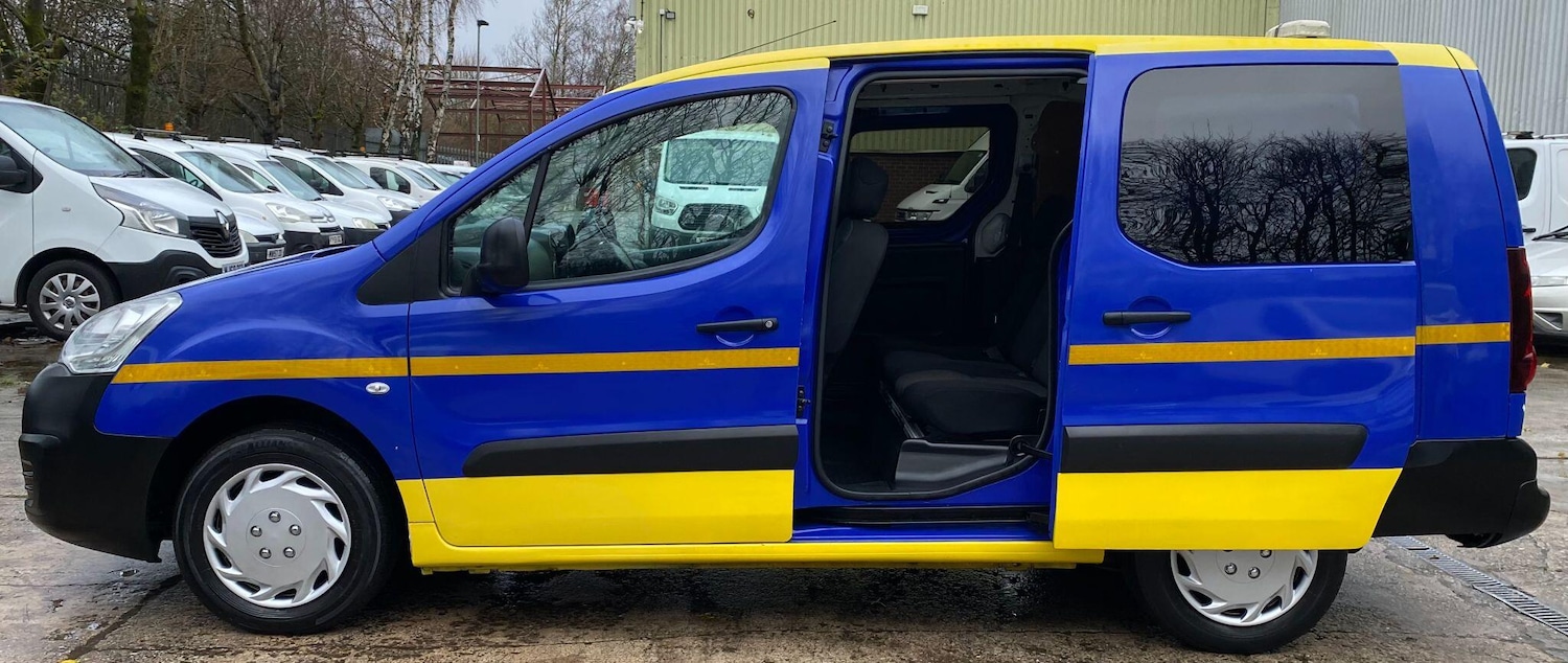 Used Peugeot Partner 2017 for sale - 76850168: Photo 24