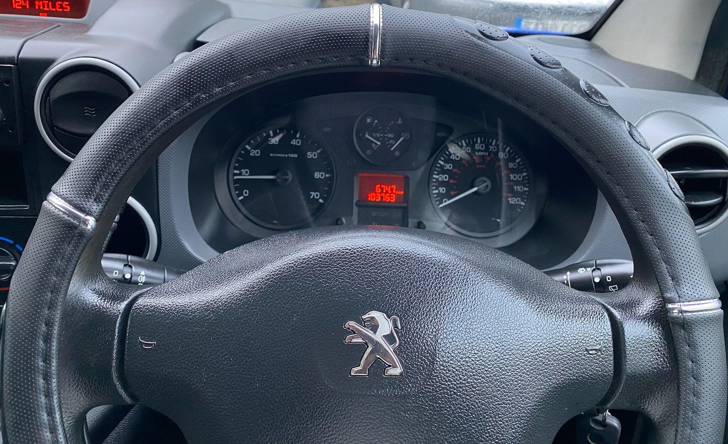 Used Peugeot Partner 2017 for sale - 76850168: Photo 40