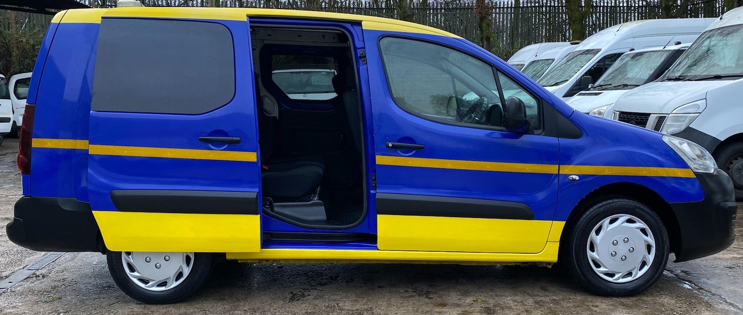 Used Peugeot Partner 2017 for sale - 76850168: Photo 9