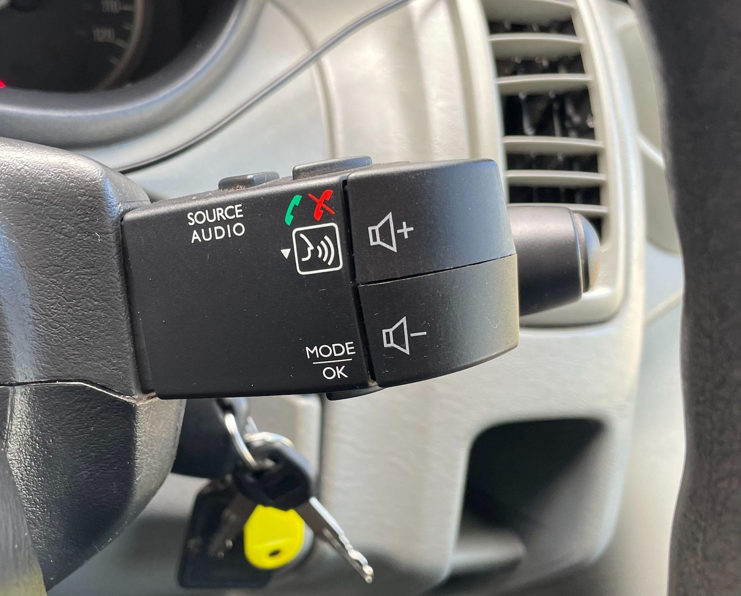 Used Vauxhall Vivaro 2013 for sale - 78141524: Photo 27