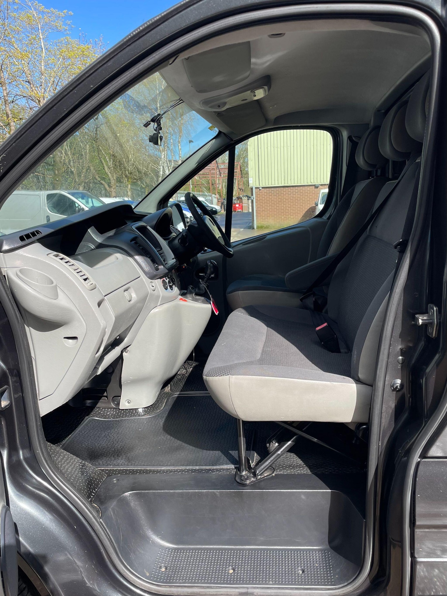 Used Vauxhall Vivaro 2013 for sale - 78141524: Photo 33