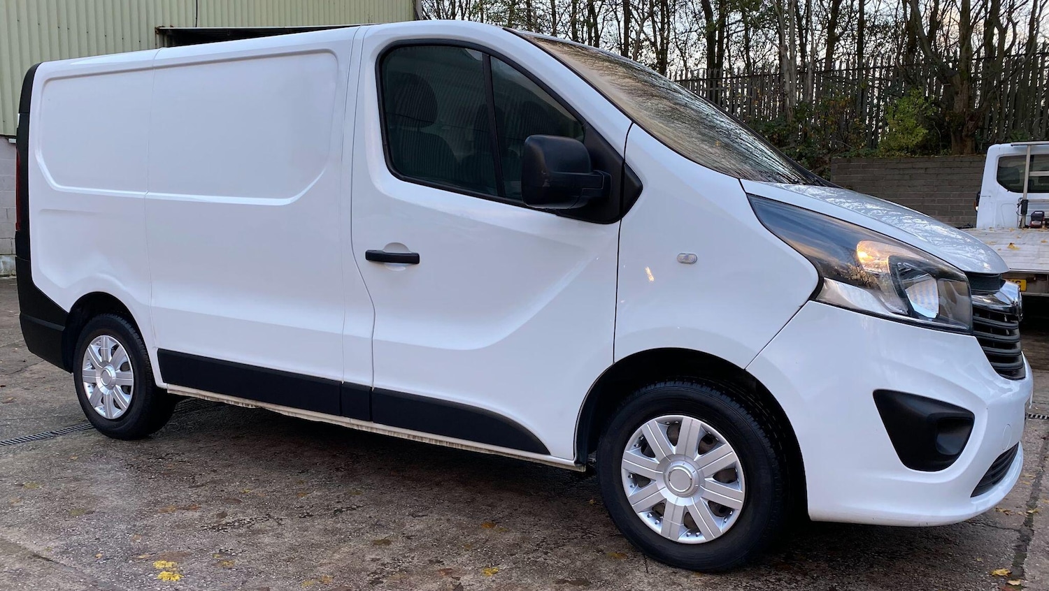 Used Vauxhall Vivaro 2018 for sale - 76573240: Photo 8