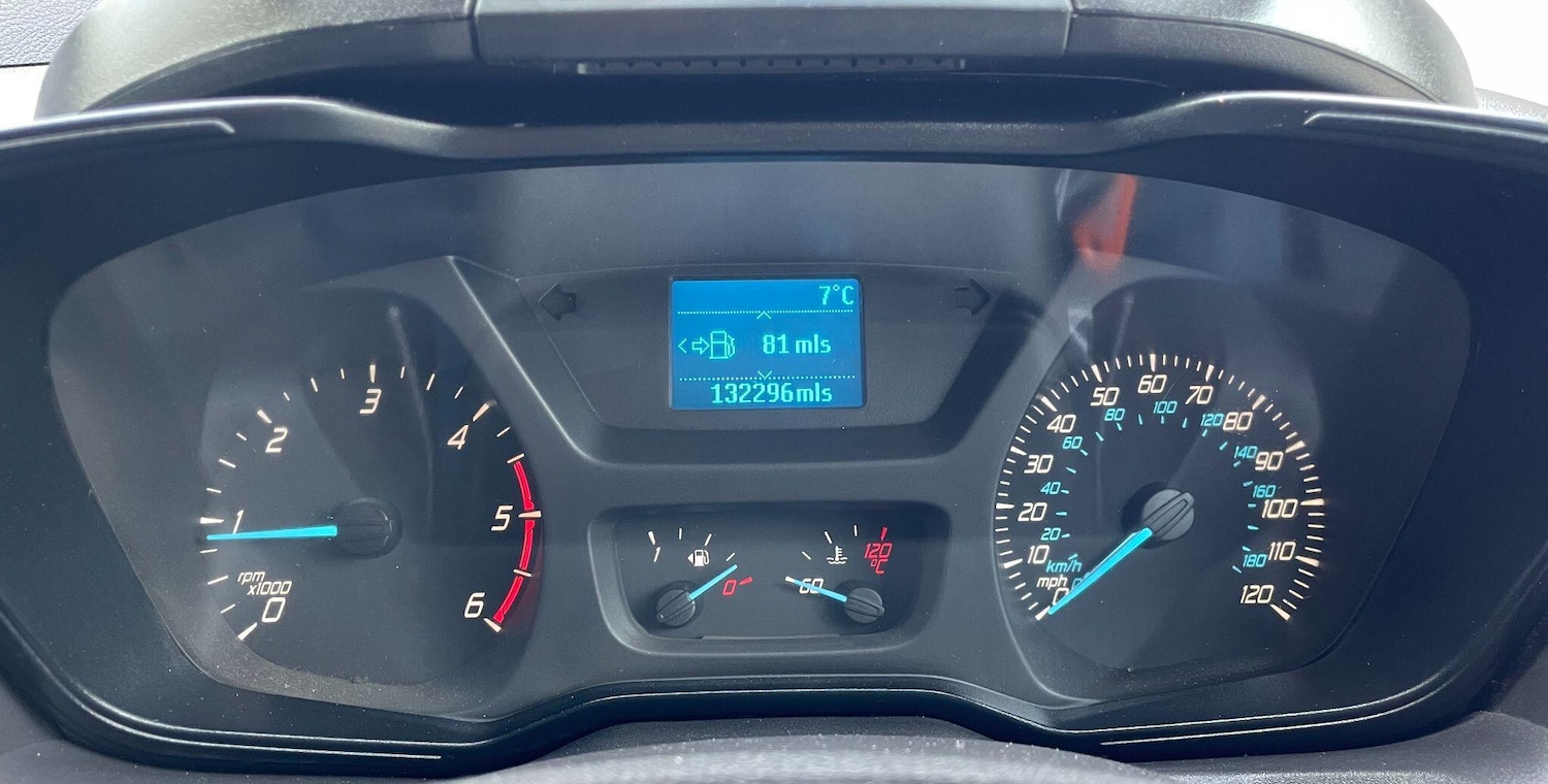 Used Ford Transit Custom 2014 for sale - 78058566: Photo 25