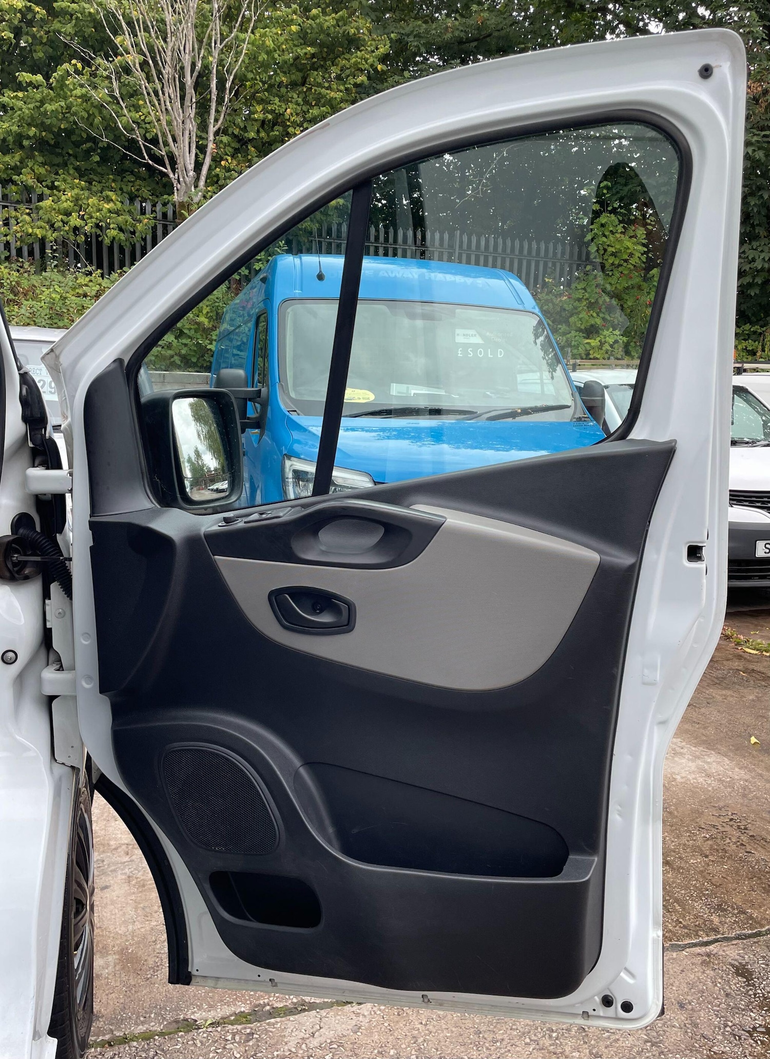 Used Renault Trafic 2016 for sale - 77400814: Photo 24