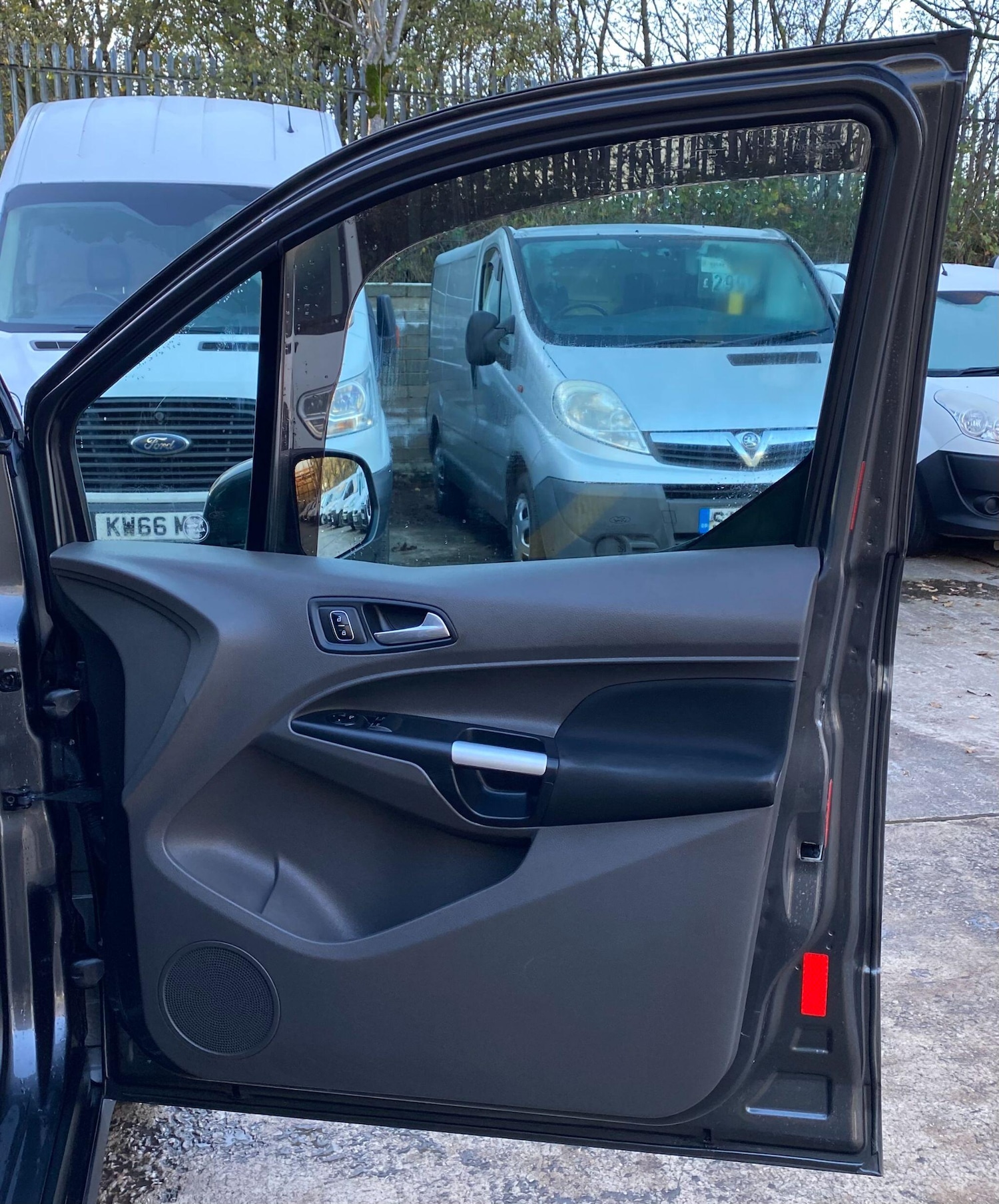 Used Ford Transit Connect 2019 for sale - 76646102: Photo 32