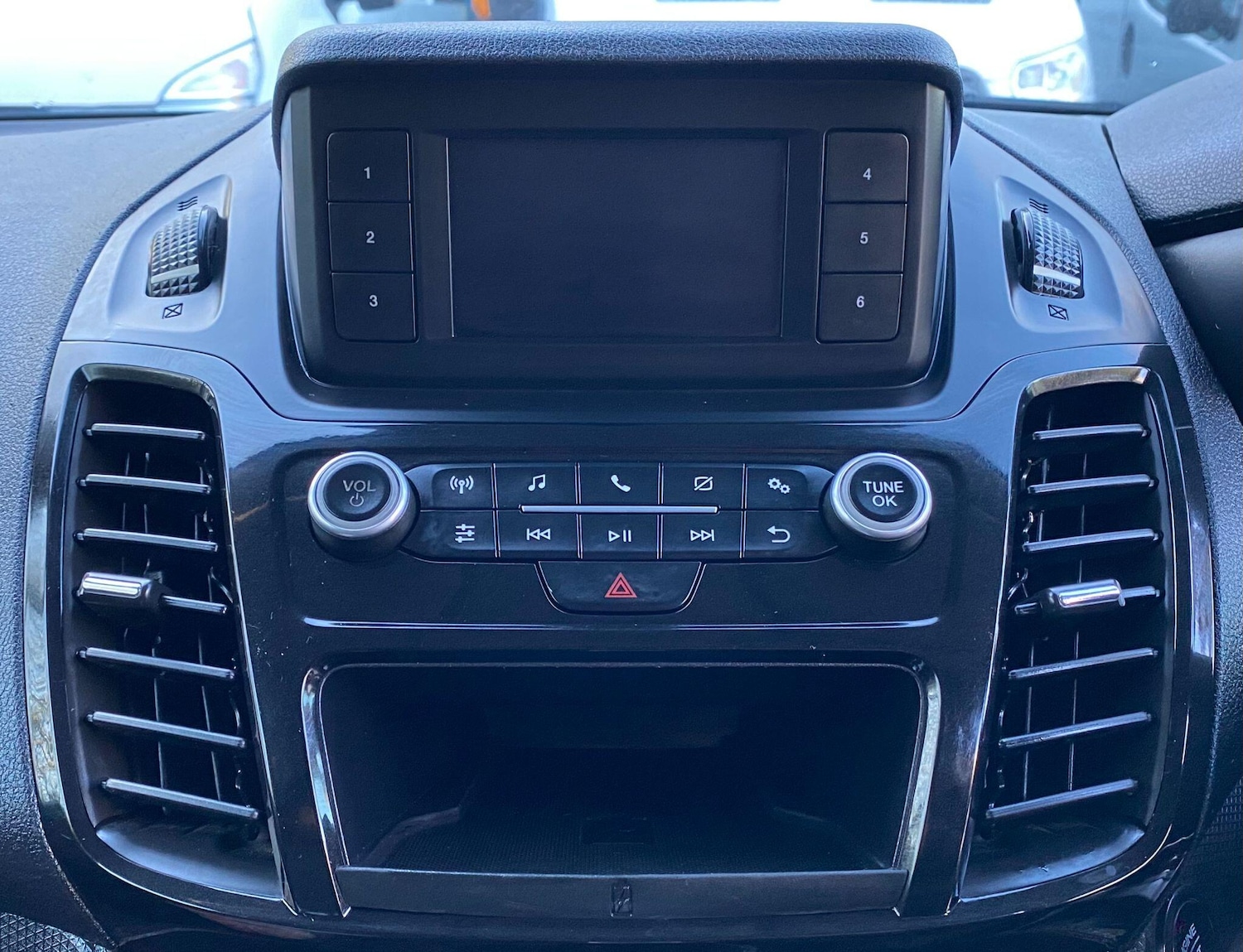 Used Ford Transit Connect 2019 for sale - 76646102: Photo 43