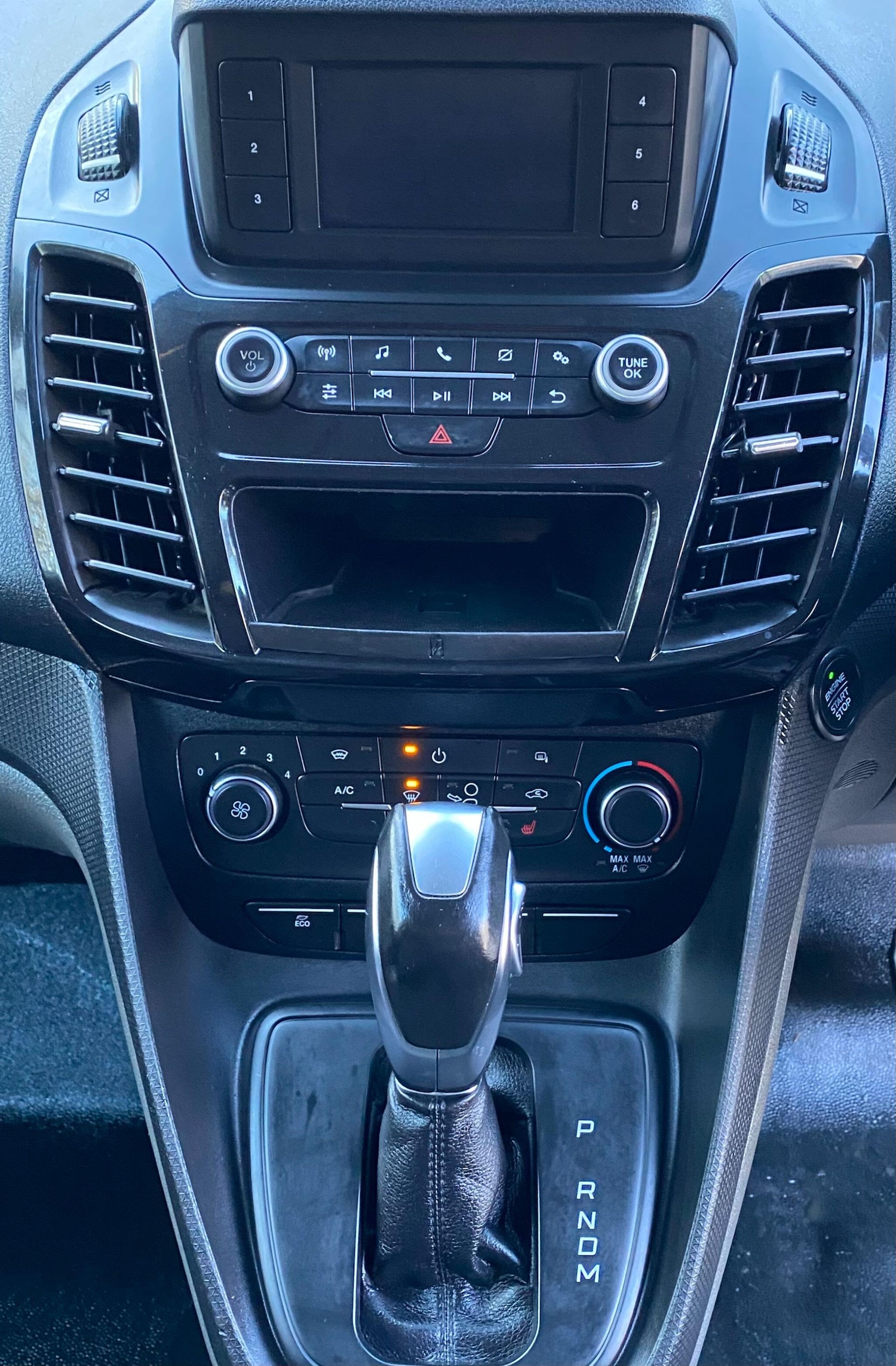 Used Ford Transit Connect 2019 for sale - 76646102: Photo 44