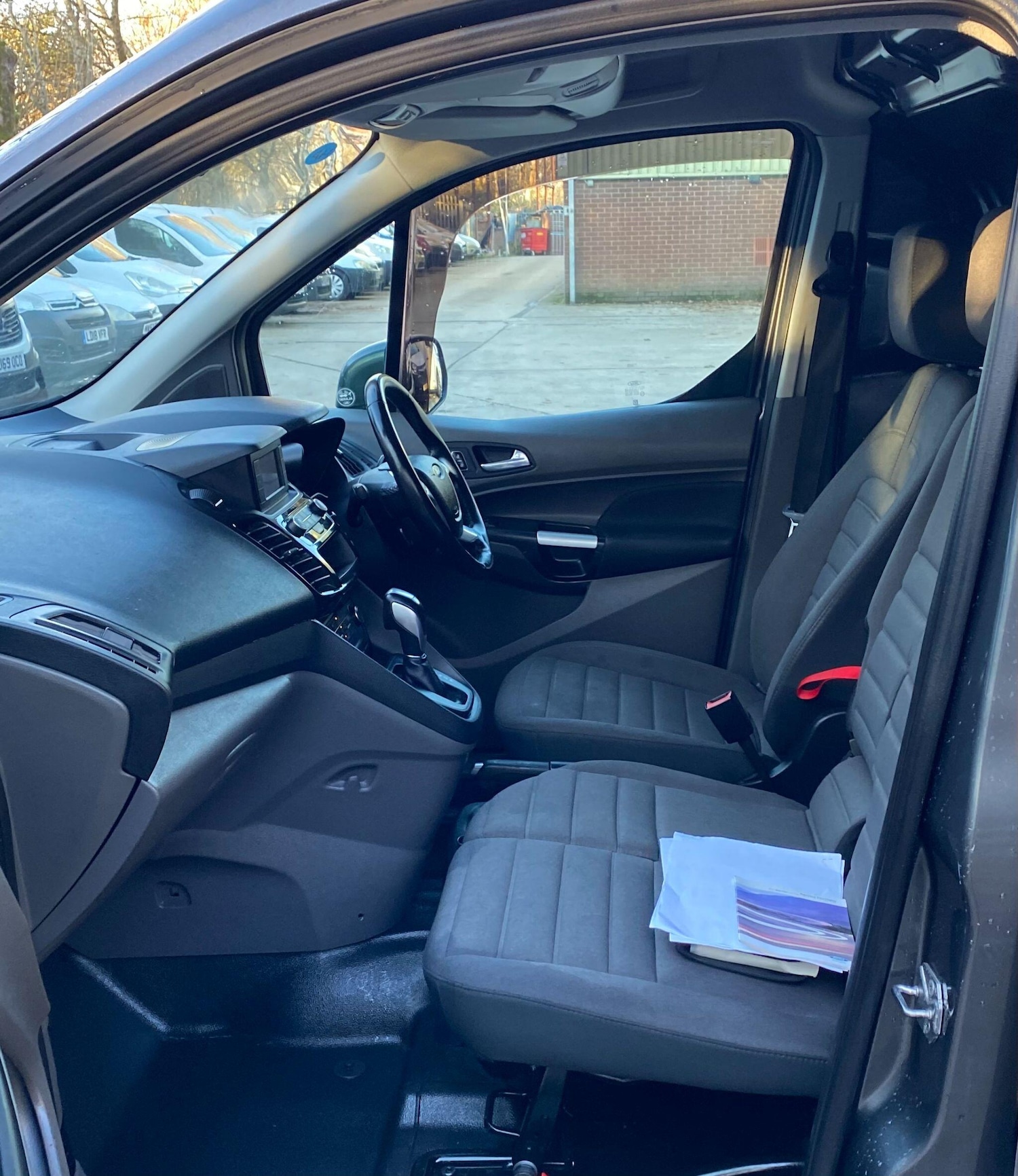 Used Ford Transit Connect 2019 for sale - 76646102: Photo 46