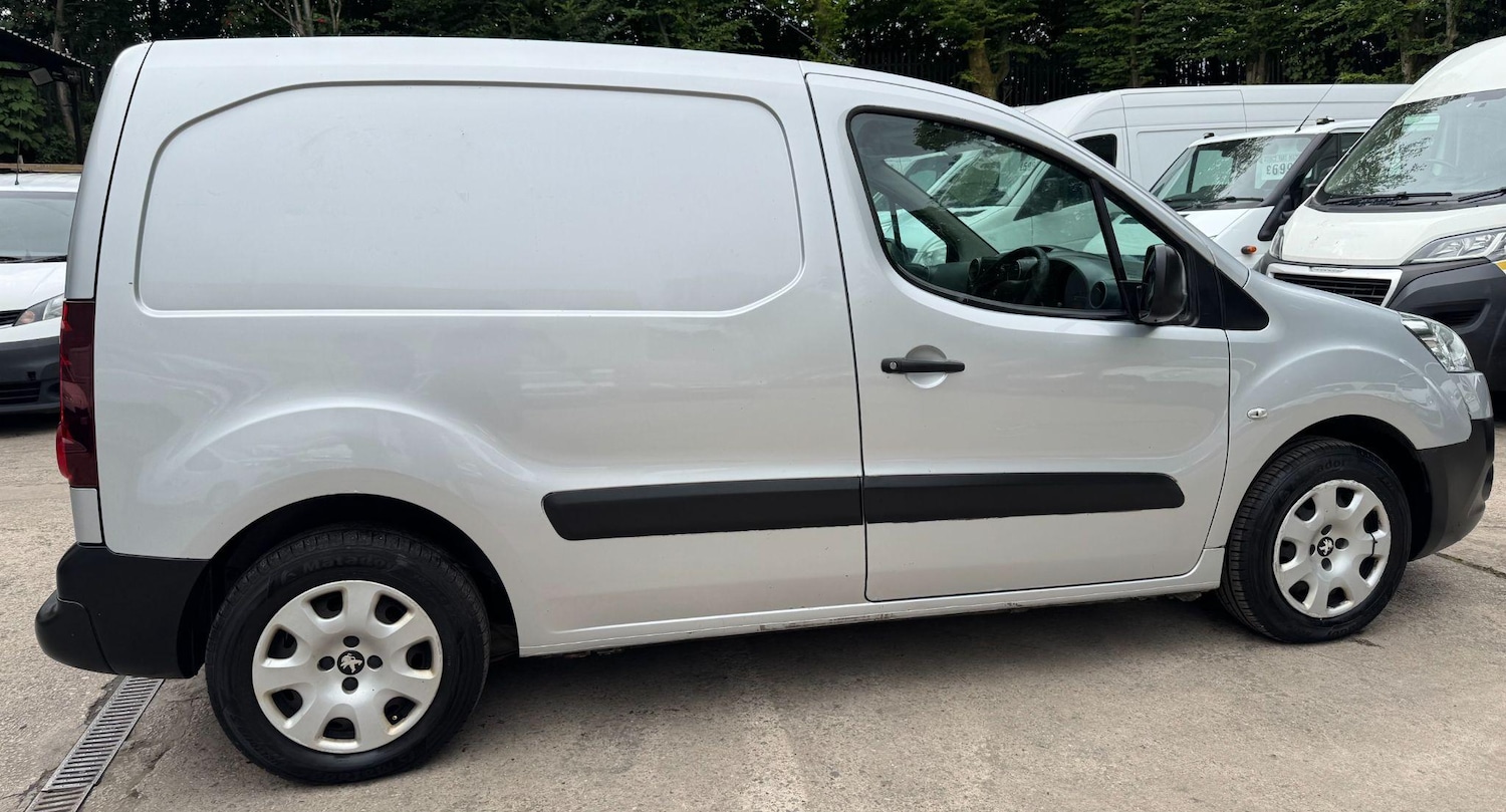 Used Peugeot Partner 2015 for sale - 76549128: Photo 10