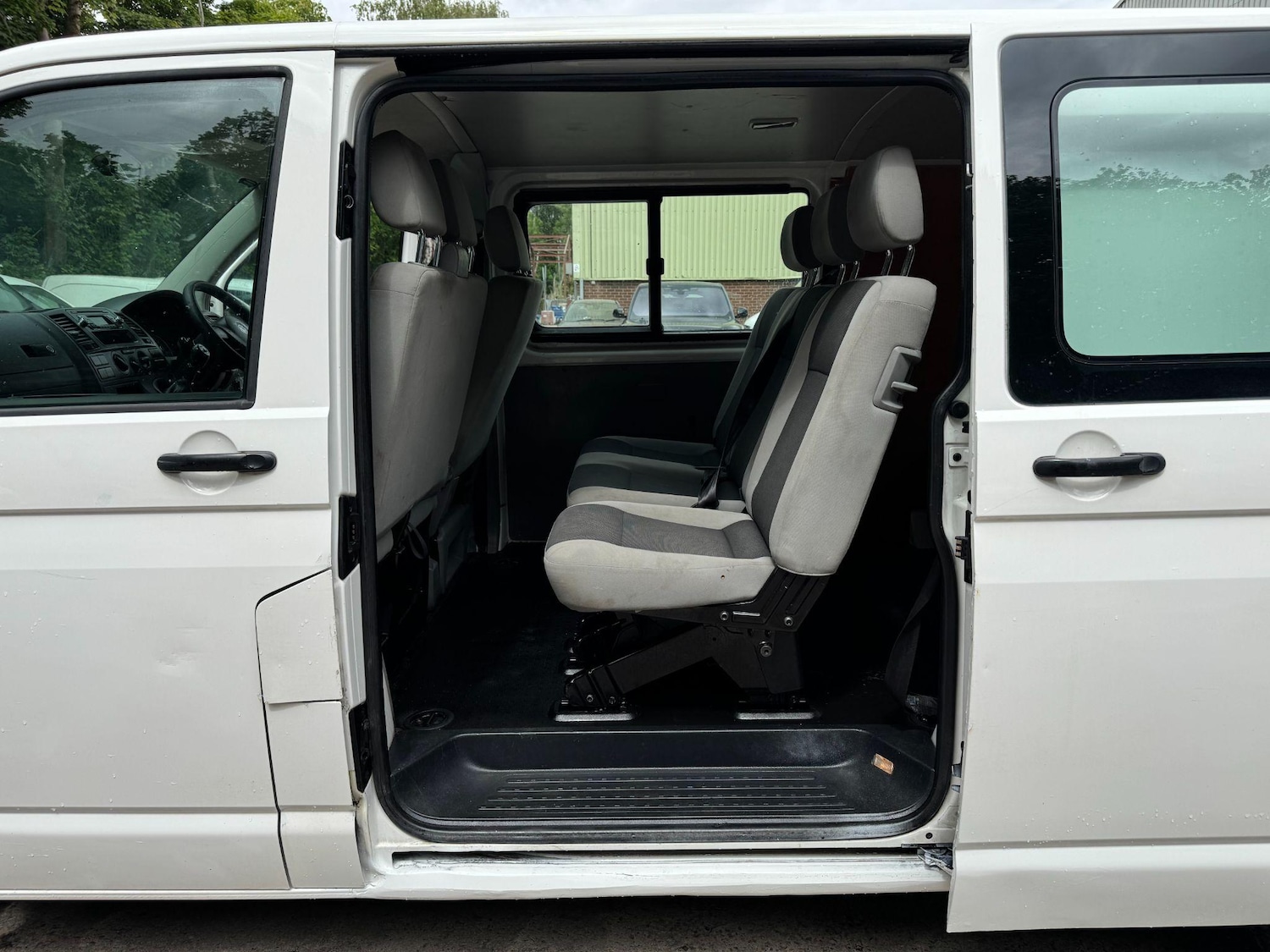Used Volkswagen Transporter 2015 for sale - 76549409: Photo 20
