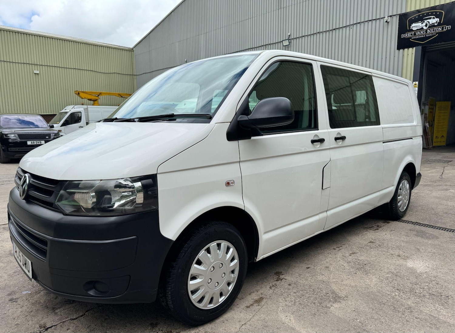 Used Volkswagen Transporter 2015 for sale - 76549409: Photo 24