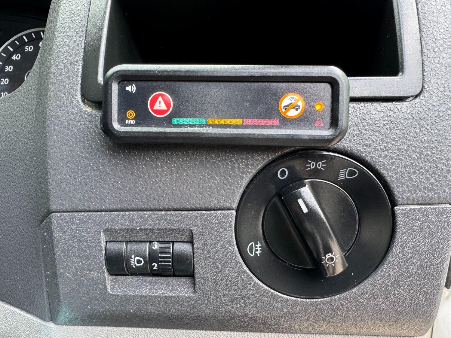 Used Volkswagen Transporter 2015 for sale - 76549409: Photo 28