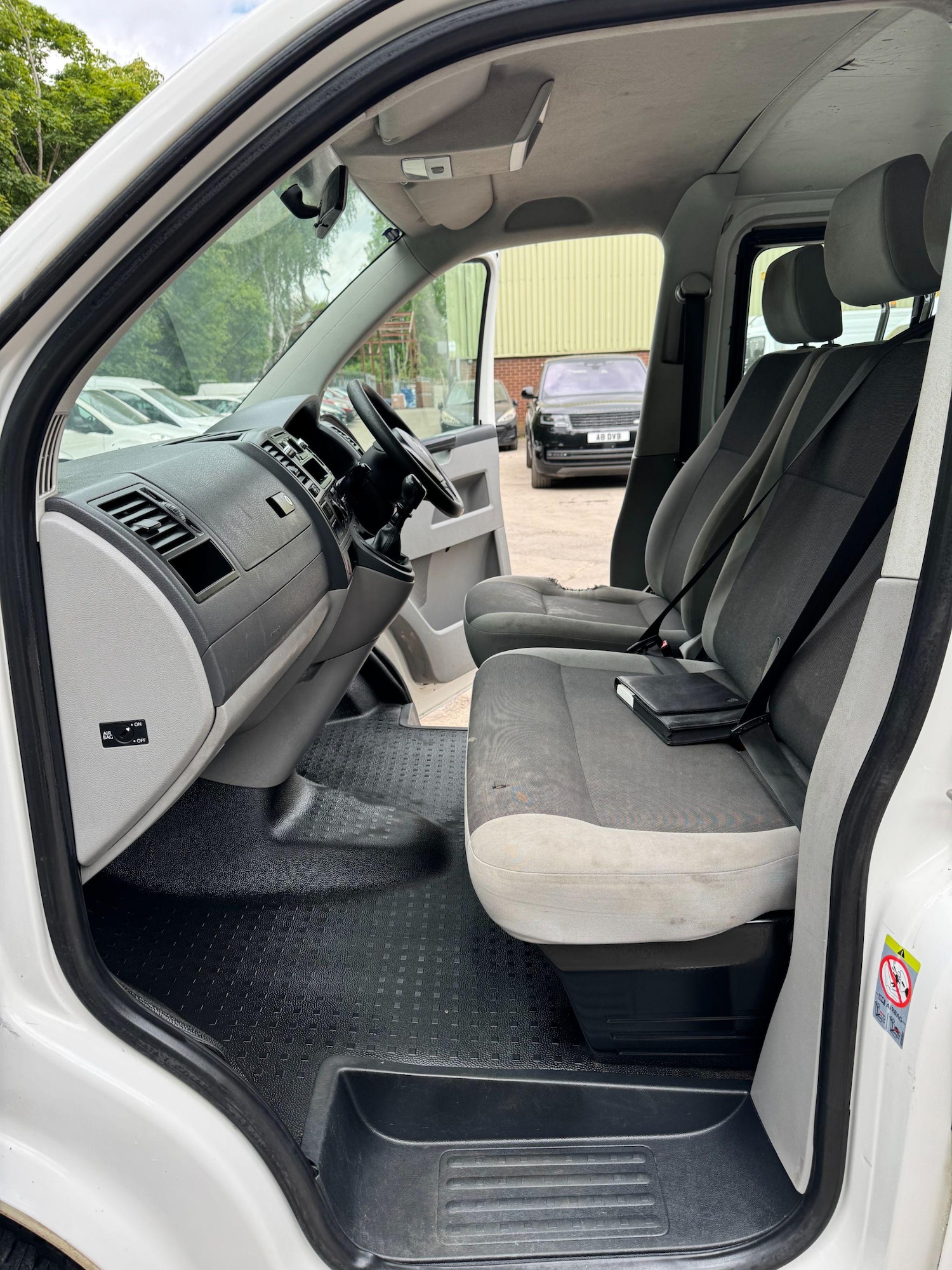 Used Volkswagen Transporter 2015 for sale - 76549409: Photo 34