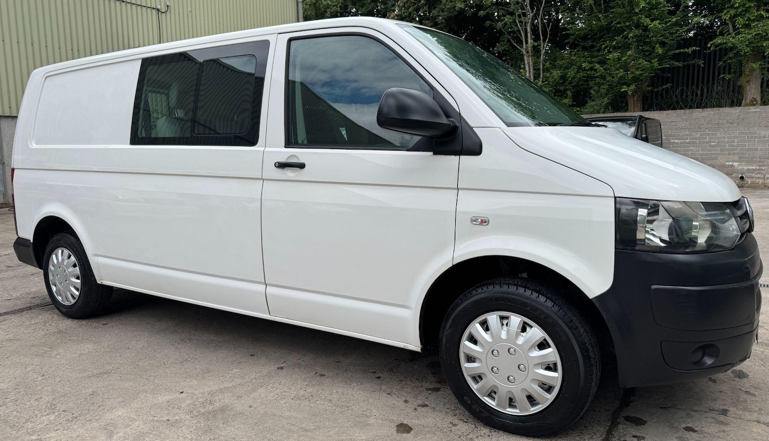 Used Volkswagen Transporter 2015 for sale - 76549409: Photo 5