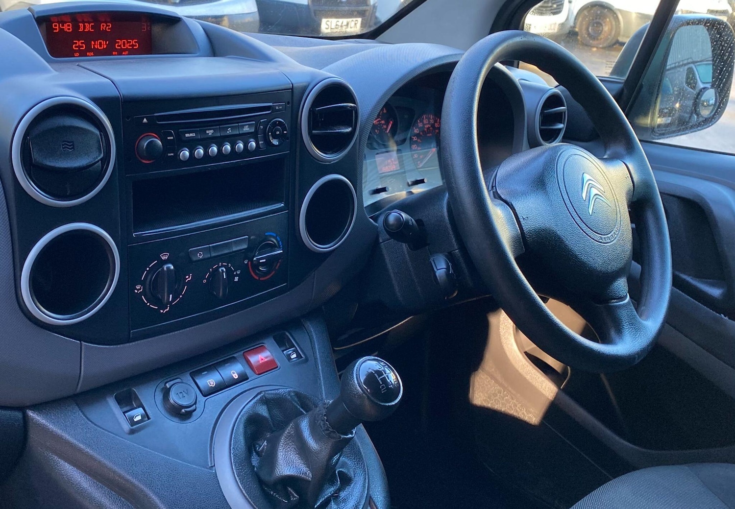 Used Citroen Berlingo 2018 for sale - 76701582: Photo 44