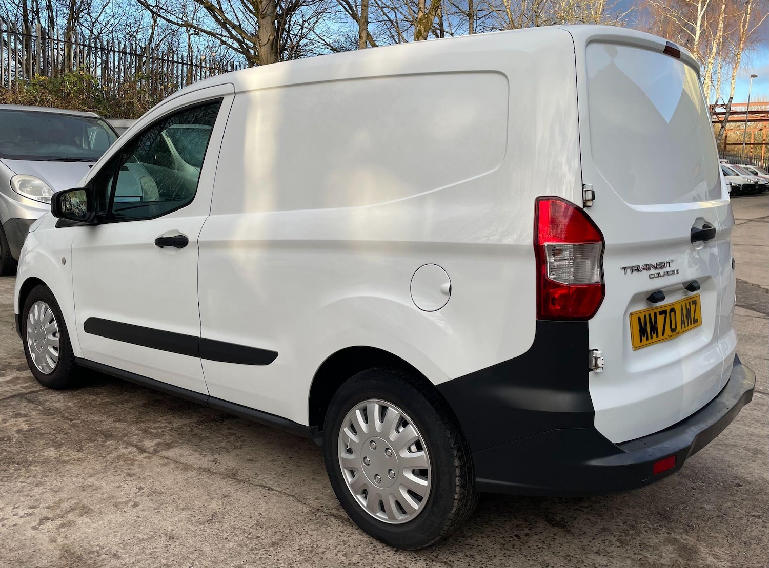 Used Ford Transit Courier 2020 for sale - 77057573: Photo 13