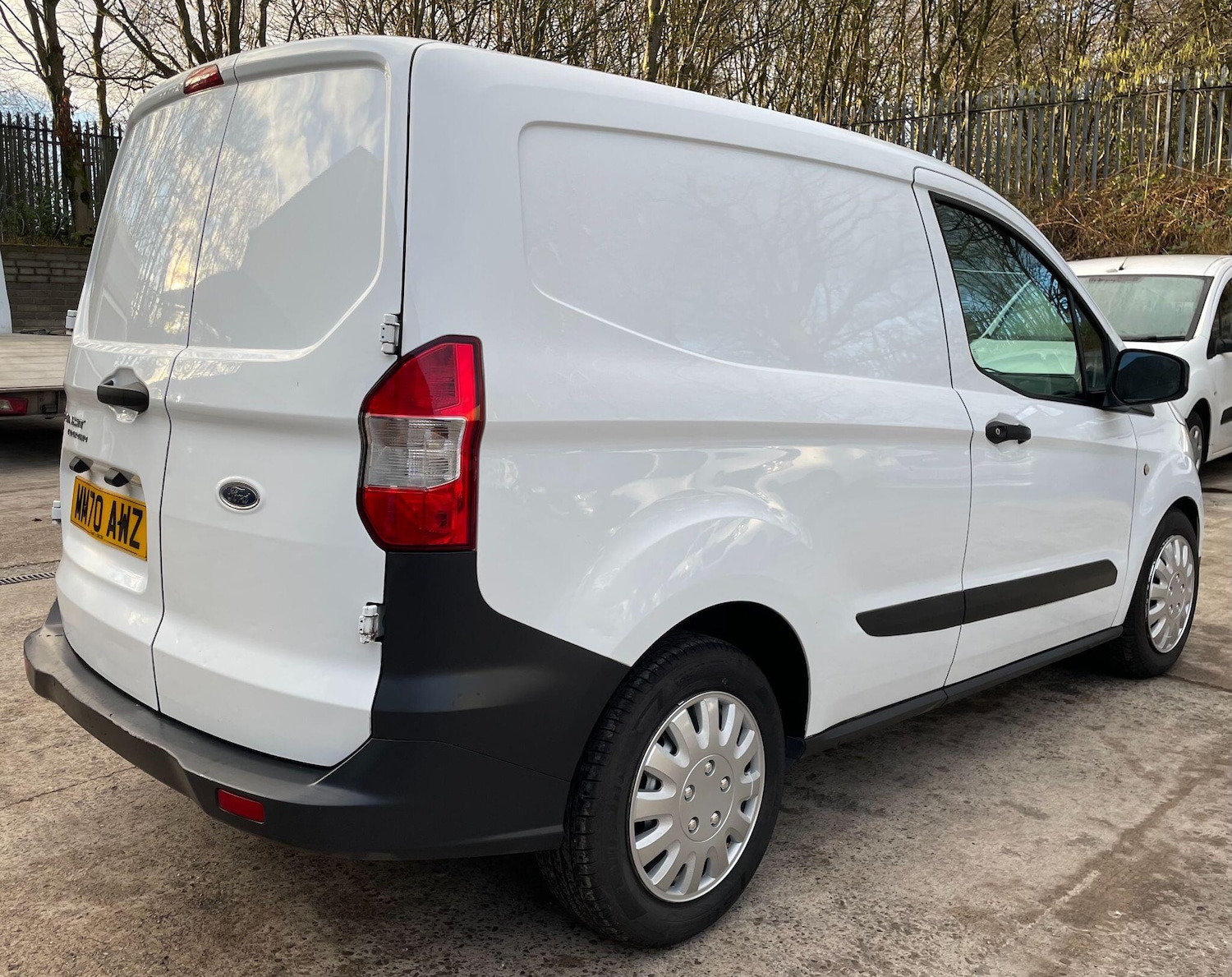 Used Ford Transit Courier 2020 for sale - 77057573: Photo 9