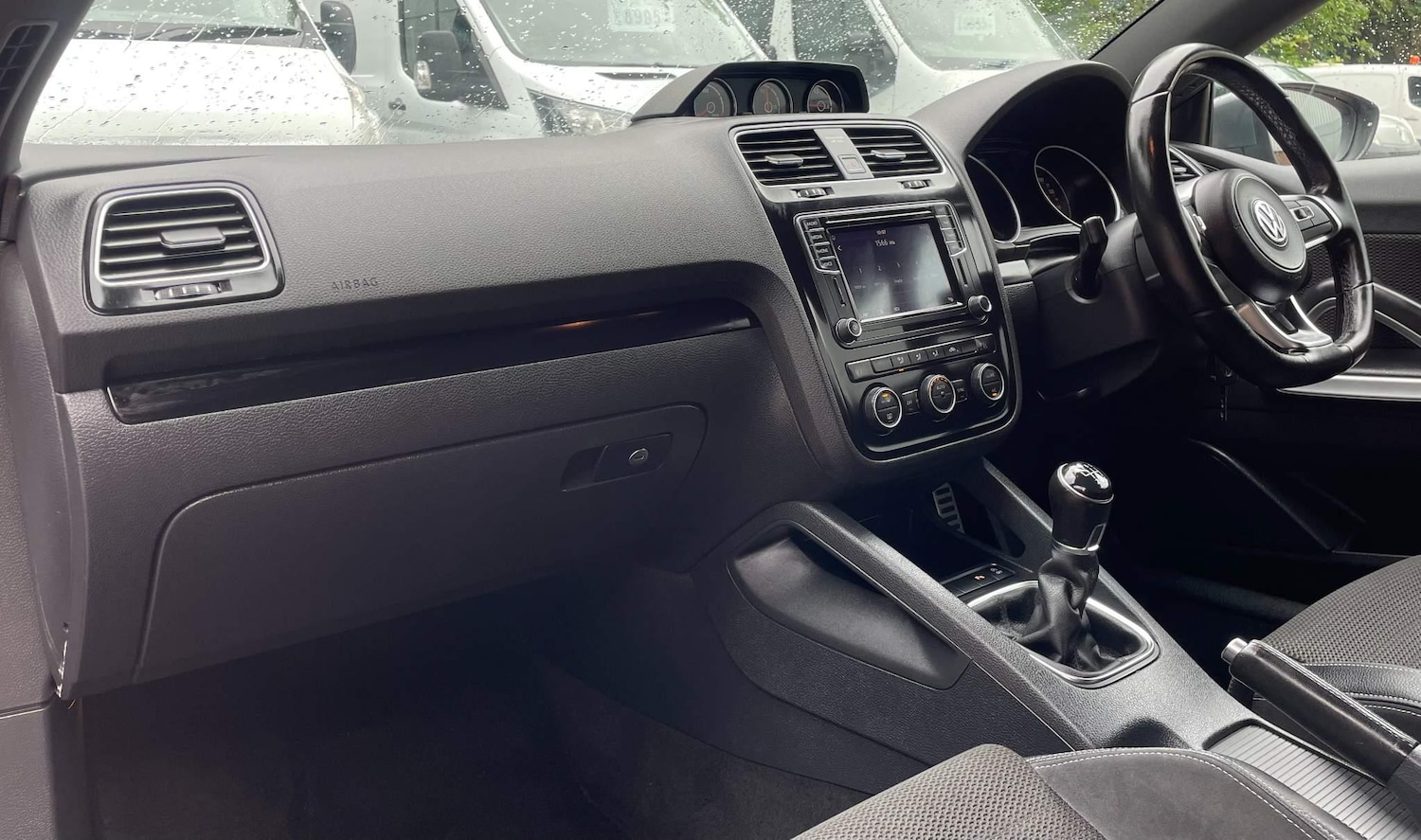 Used Volkswagen Scirocco 2016 for sale - 76989311: Photo 38