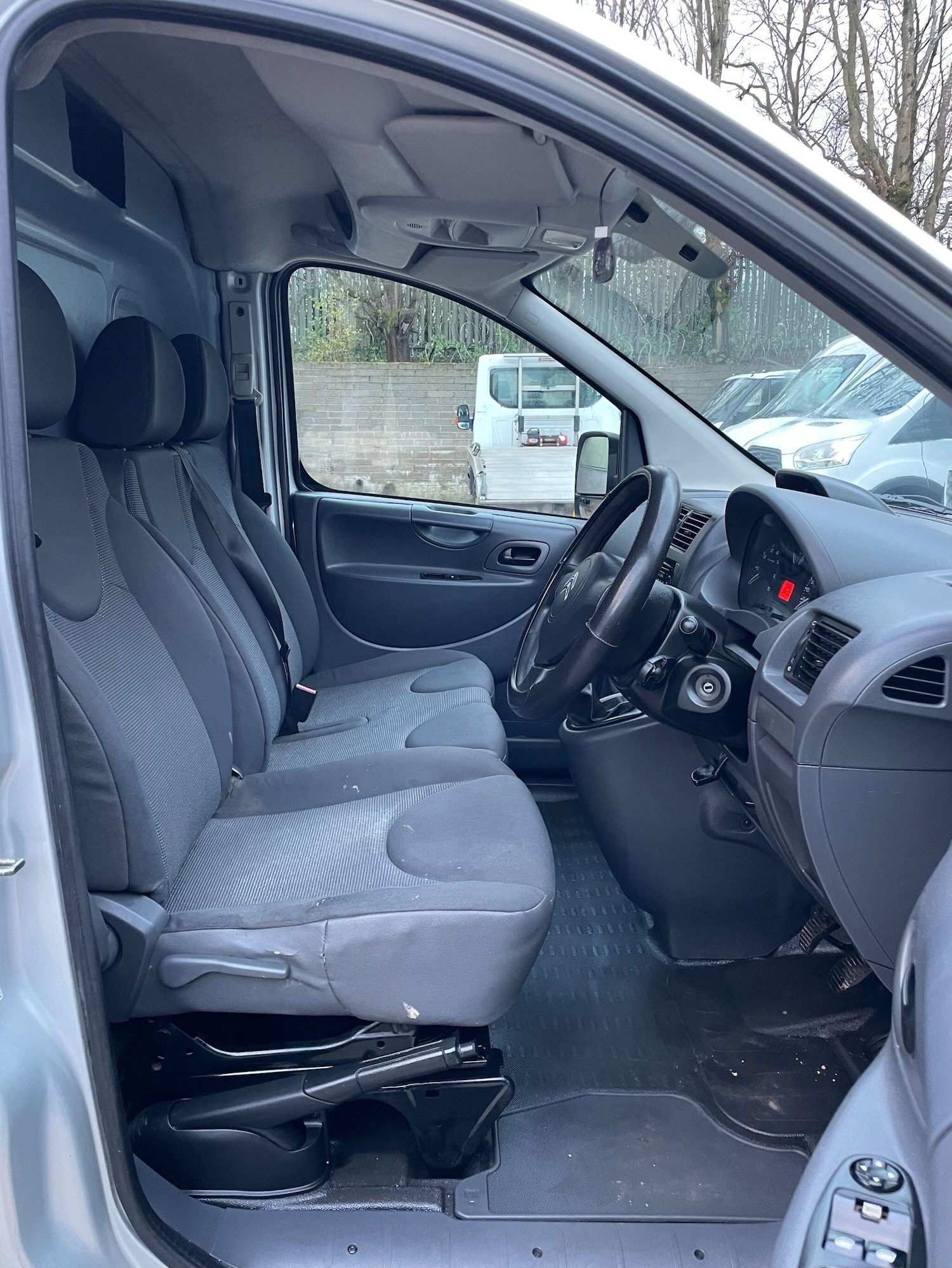 Used Citroen Dispatch for sale - 77242799: Photo 23