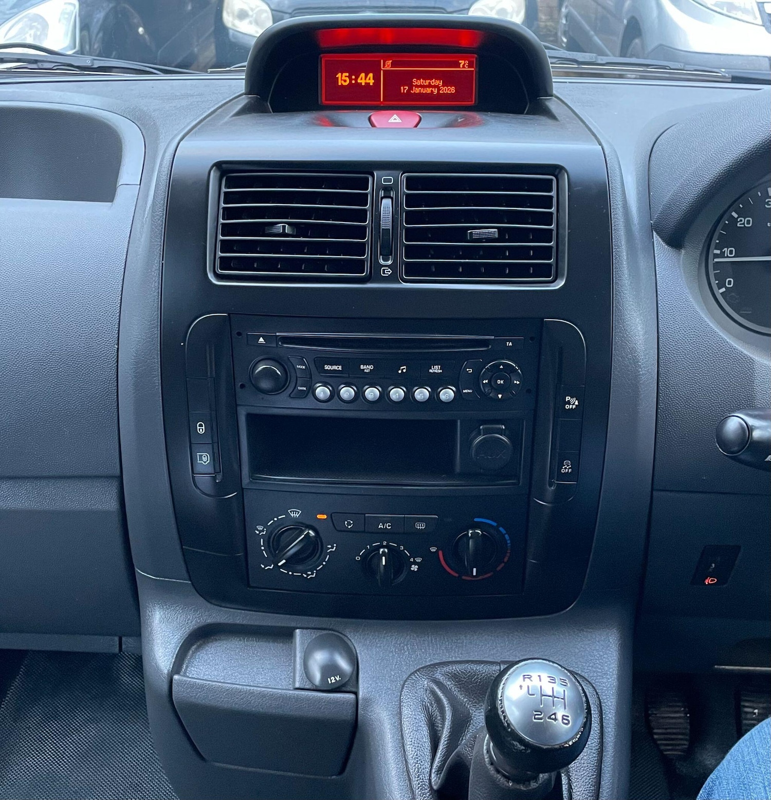 Used Citroen Dispatch for sale - 77242799: Photo 28