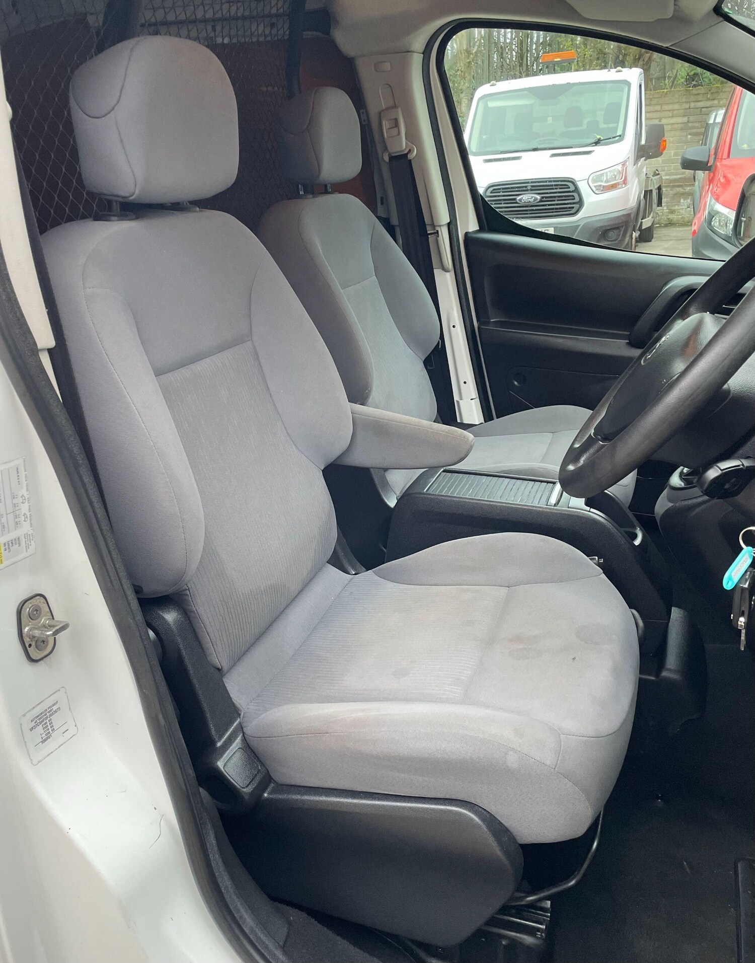 Used Peugeot Partner 2015 for sale - 77455512: Photo 23