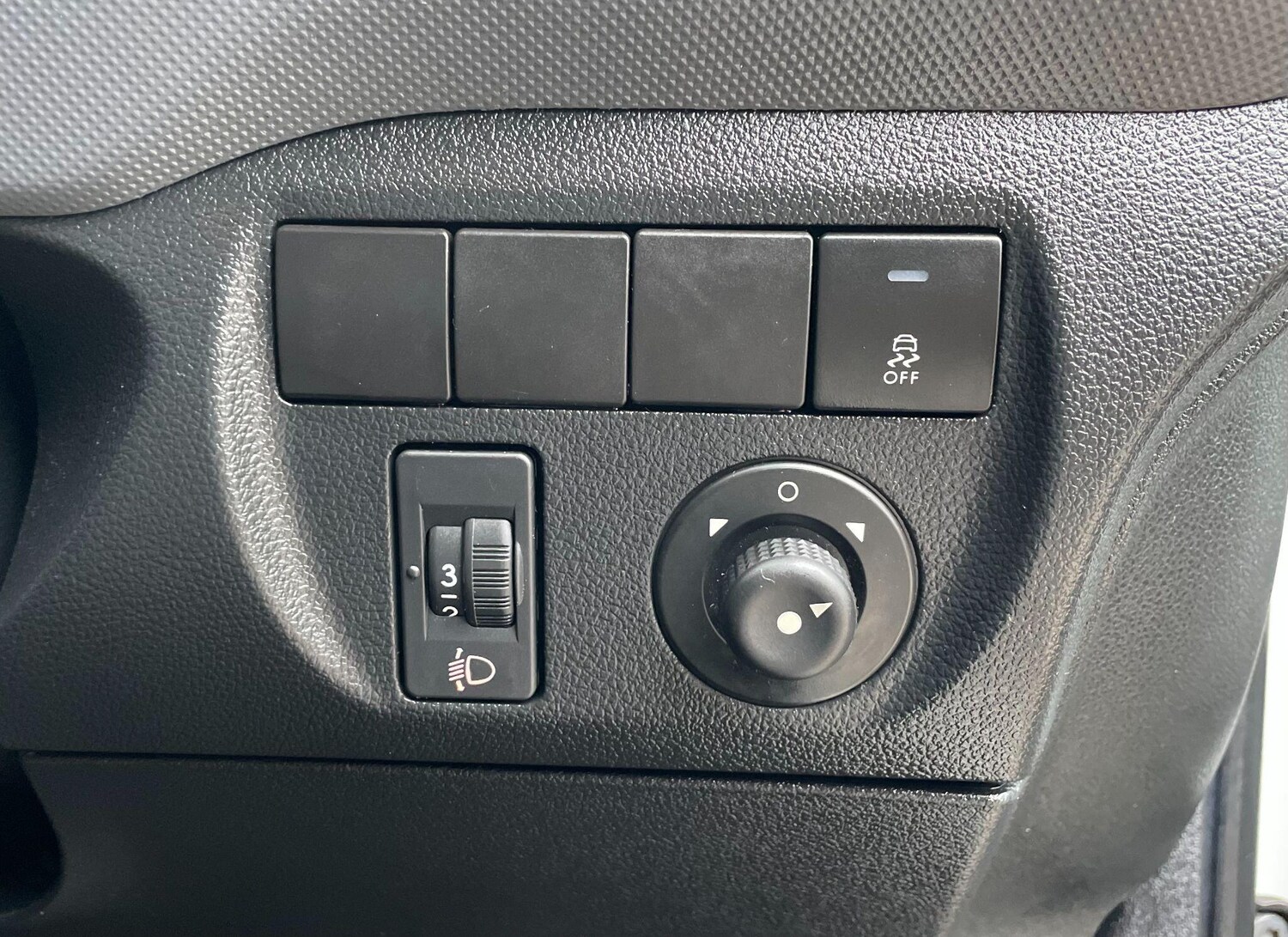 Used Peugeot Partner 2015 for sale - 77455512: Photo 25